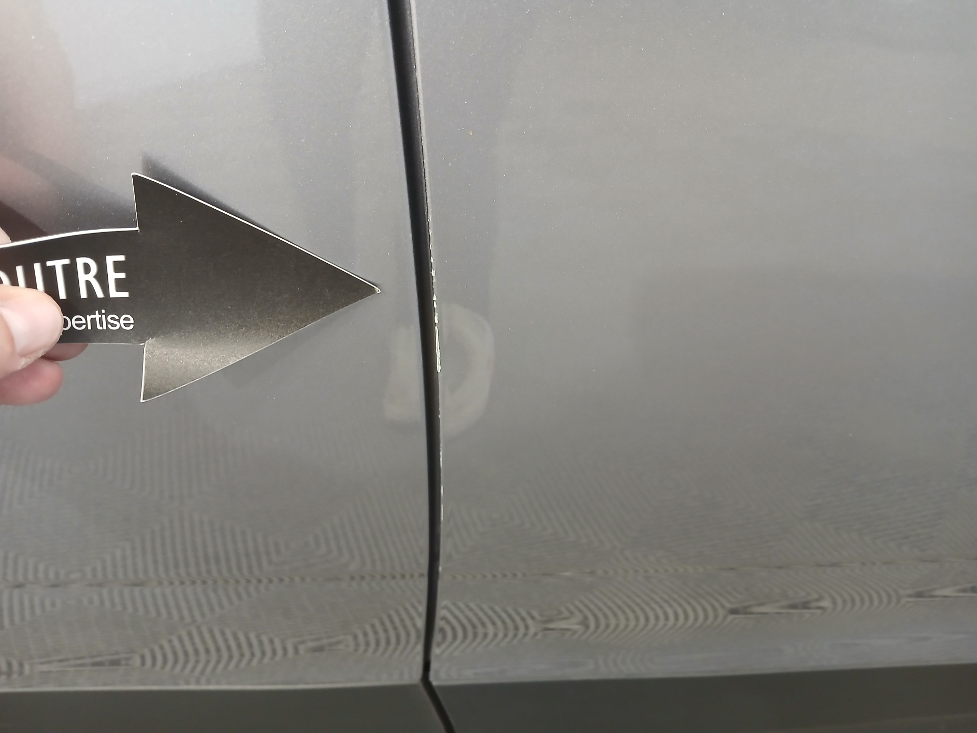 PEUGEOT 5008 Hybrid 145 ch e-DCS6 Allure — expertise