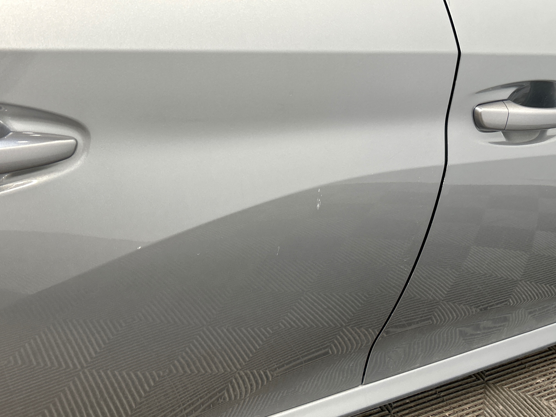 PEUGEOT 208 ALLURE PURETECH 100 S&S BVM6 — expertise