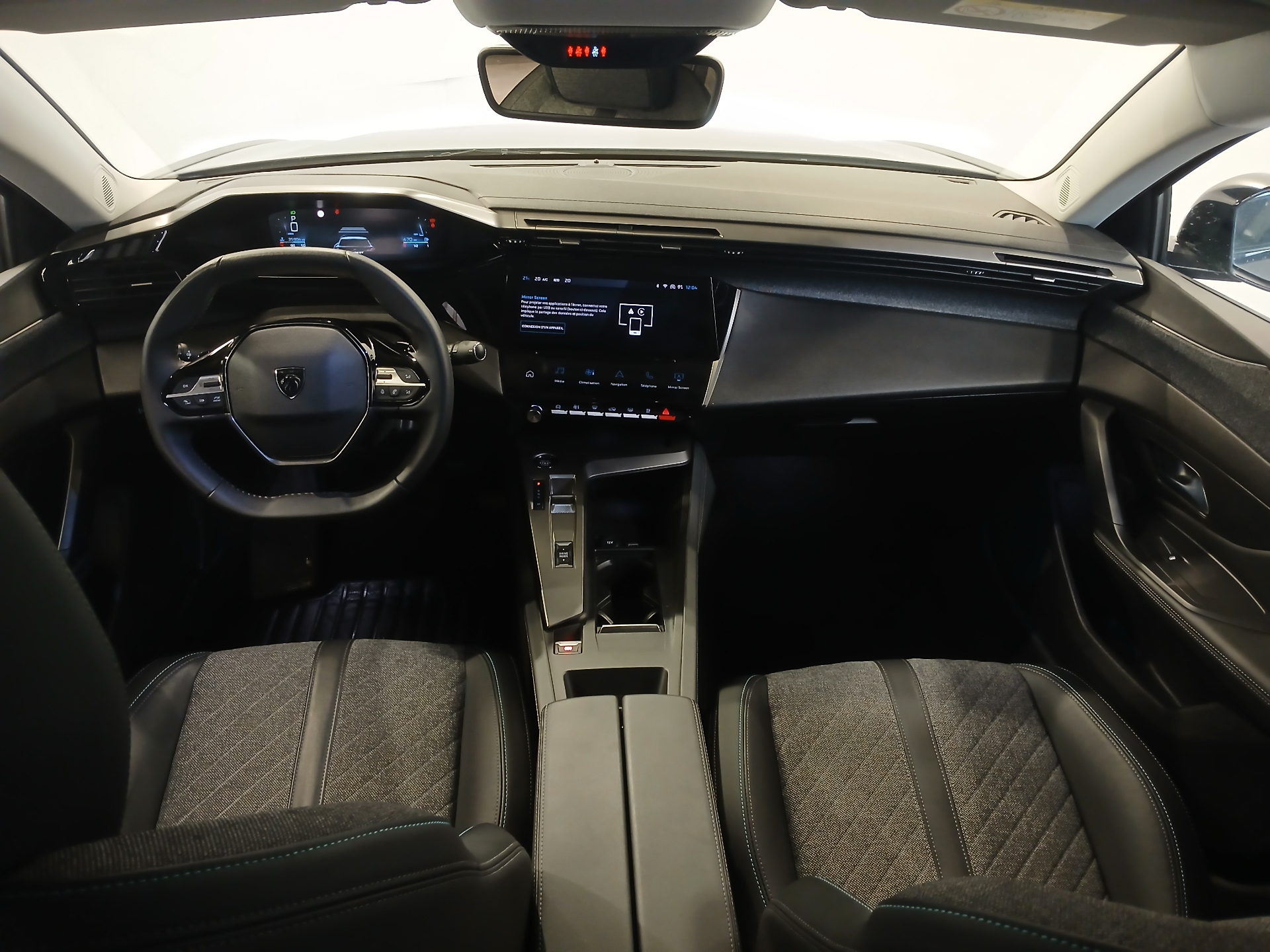 PEUGEOT 408 ALLURE PTECH 130 S&S EAT8