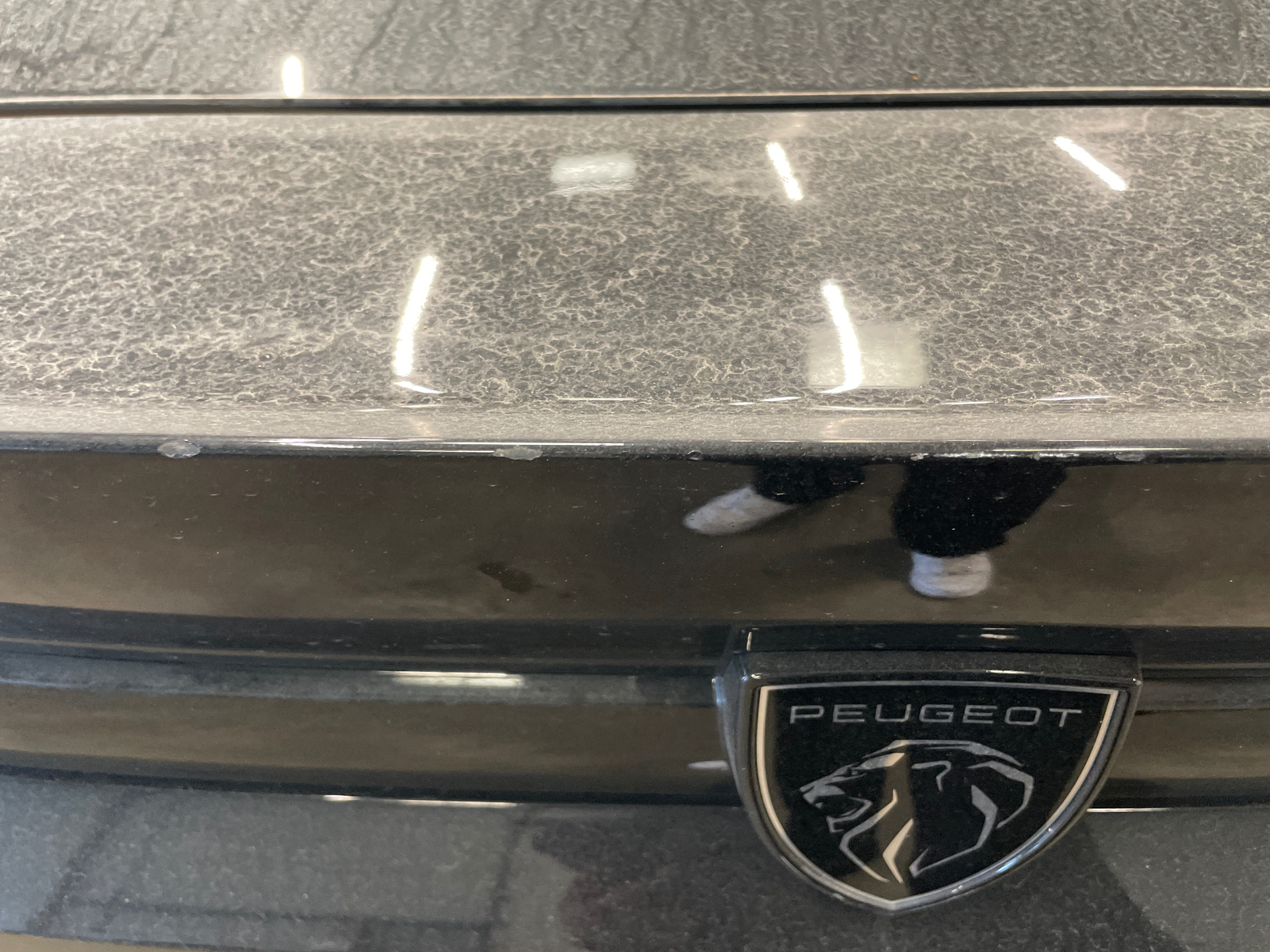 PEUGEOT 408 Hybrid 145 e-DCS6 Allure — expertise