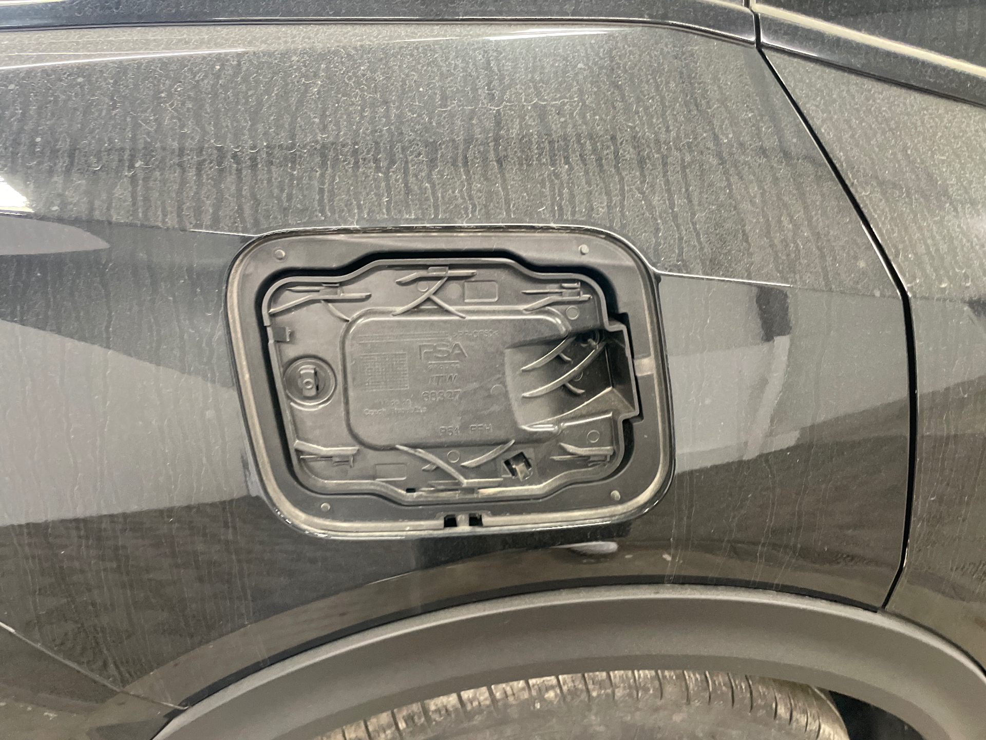 PEUGEOT 408 Hybrid 145 e-DCS6 Allure — expertise