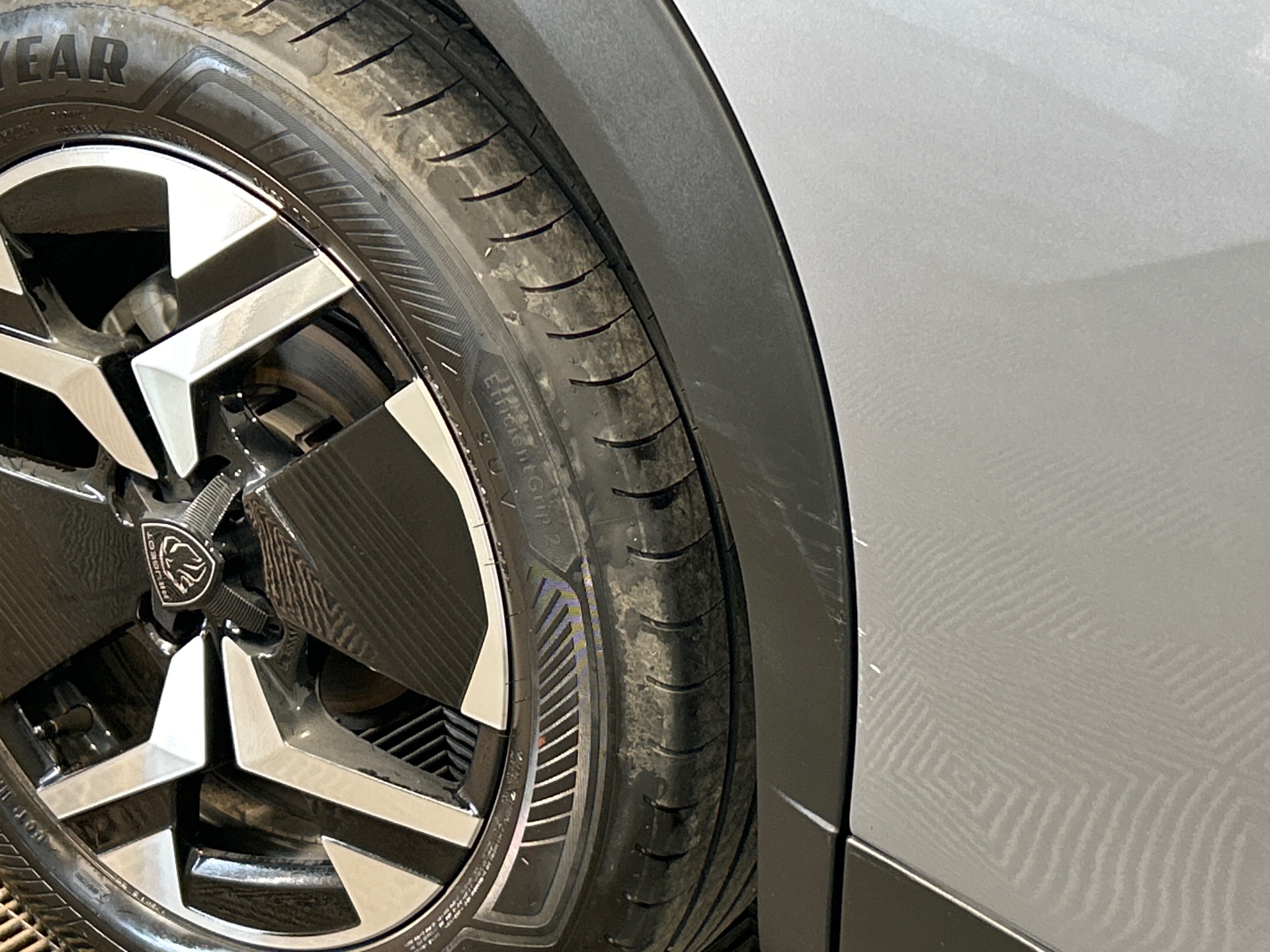 PEUGEOT 2008 130 S&S EAT8 Allure — expertise
