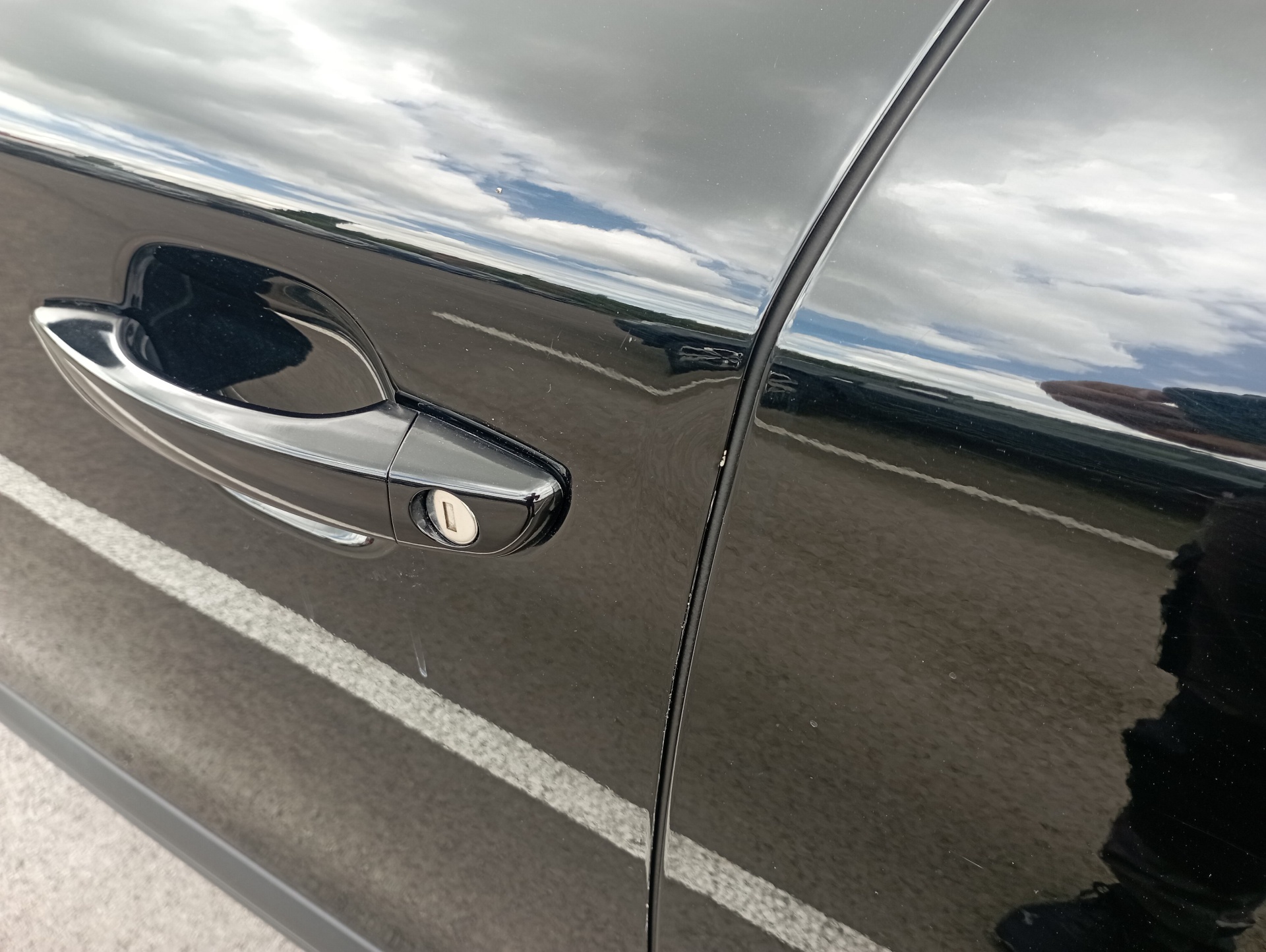 PEUGEOT 2008 Hybrid 145 e-DCS6 Style — expertise