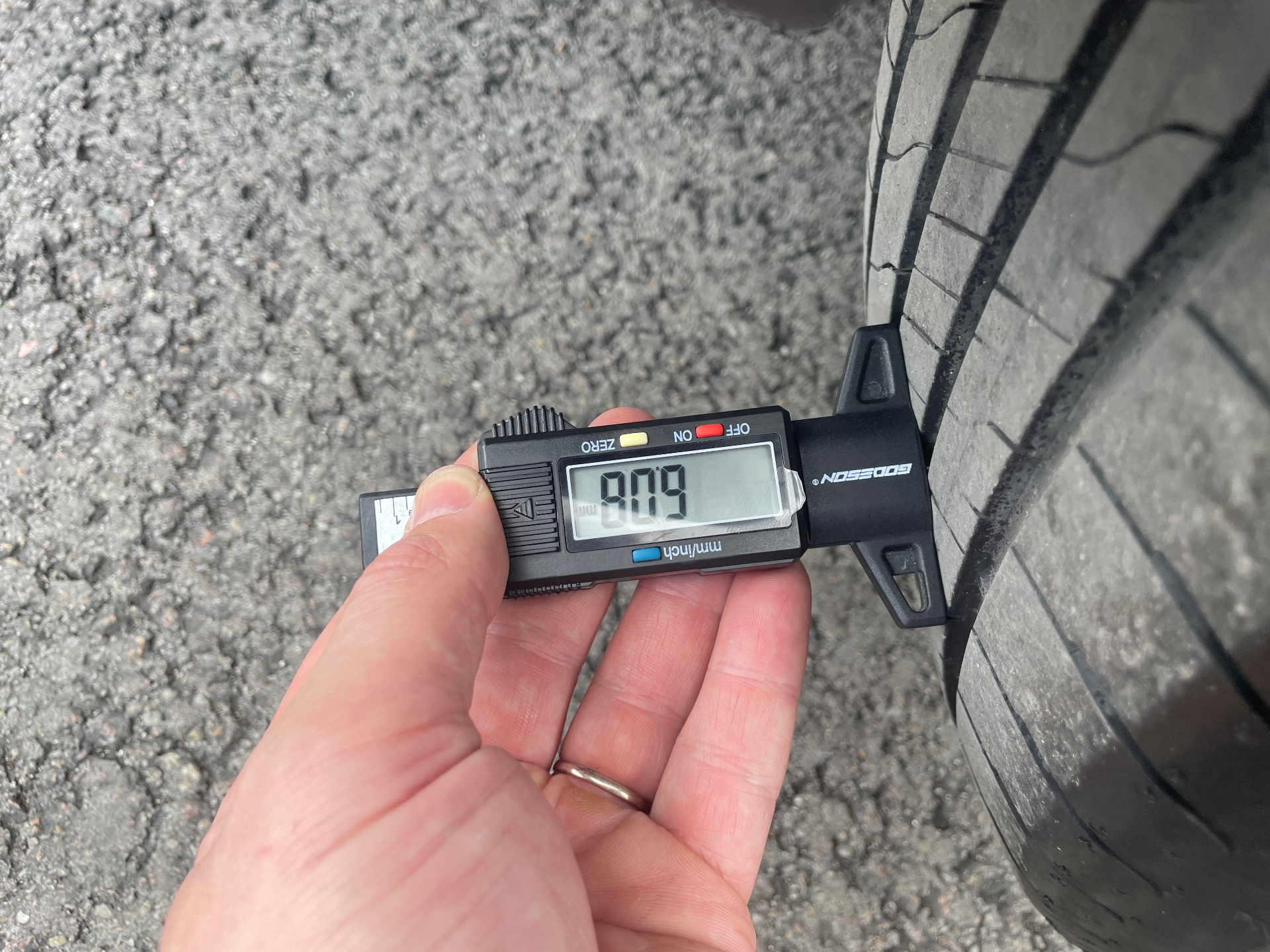 PEUGEOT 2008 Hybrid 145 e-DCS6 Style — expertise