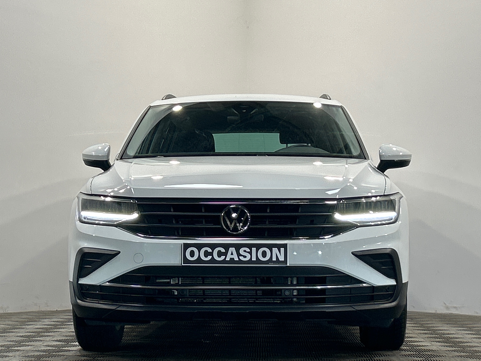VOLKSWAGEN TIGUAN BUSINESS 1.5 TSI 150 DSG7 Life Business