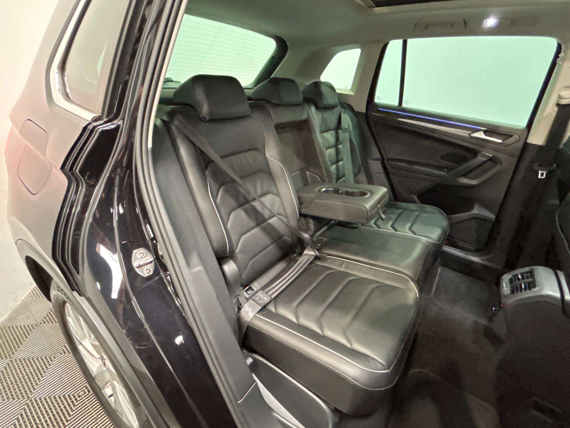 VOLKSWAGEN TIGUAN 1.5 TSI 150ch DSG7 Elegance Exclusive