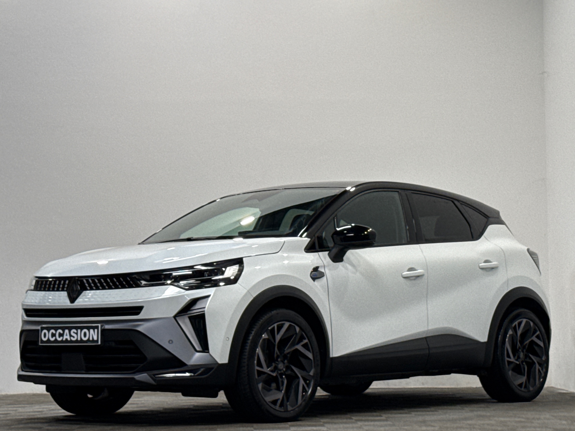 RENAULT CAPTUR E-Tech full hybrid 145 ch esprit Alpine