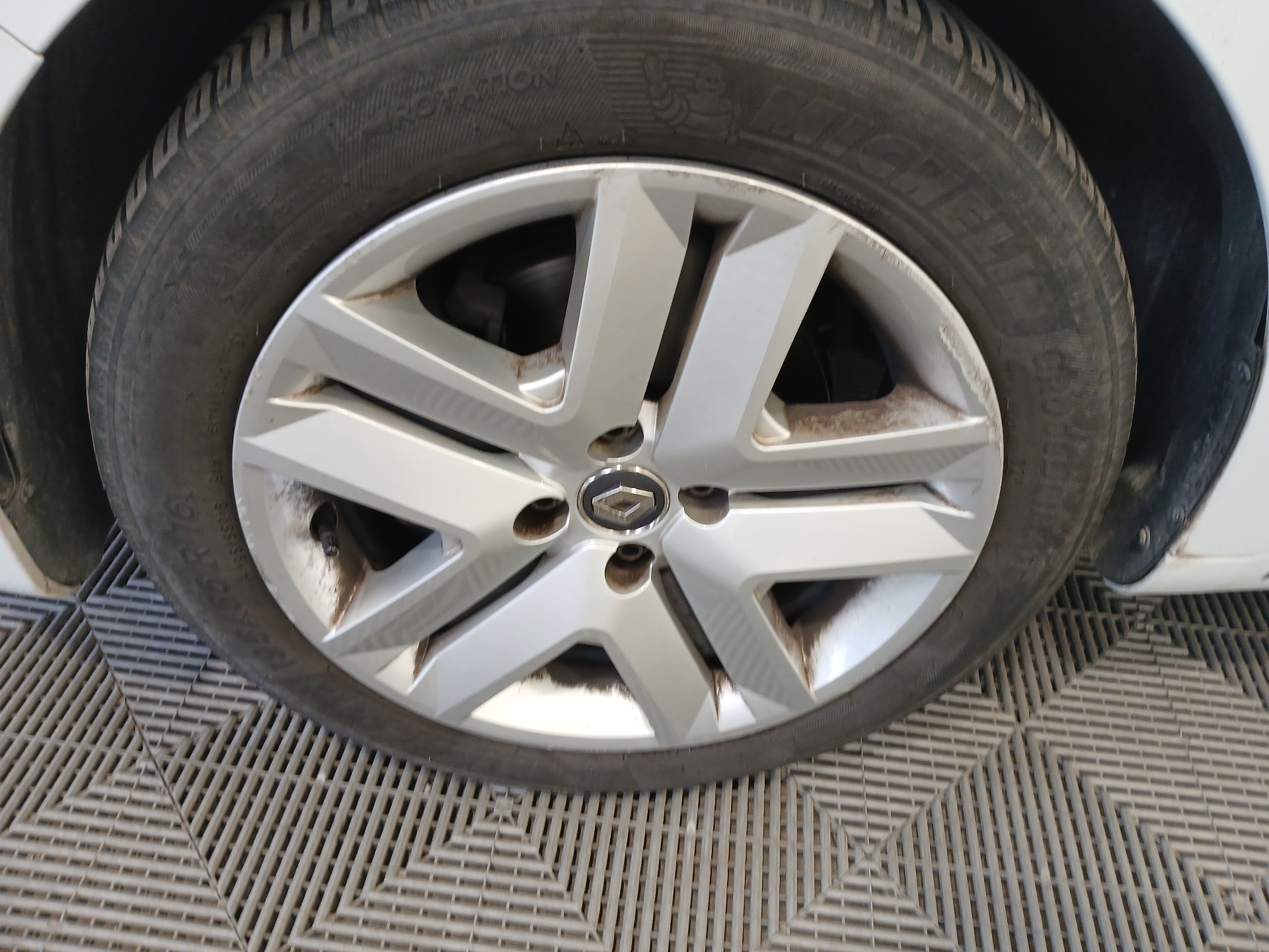 RENAULT CLIO V Blue dCi 100 - 21N Business — expertise