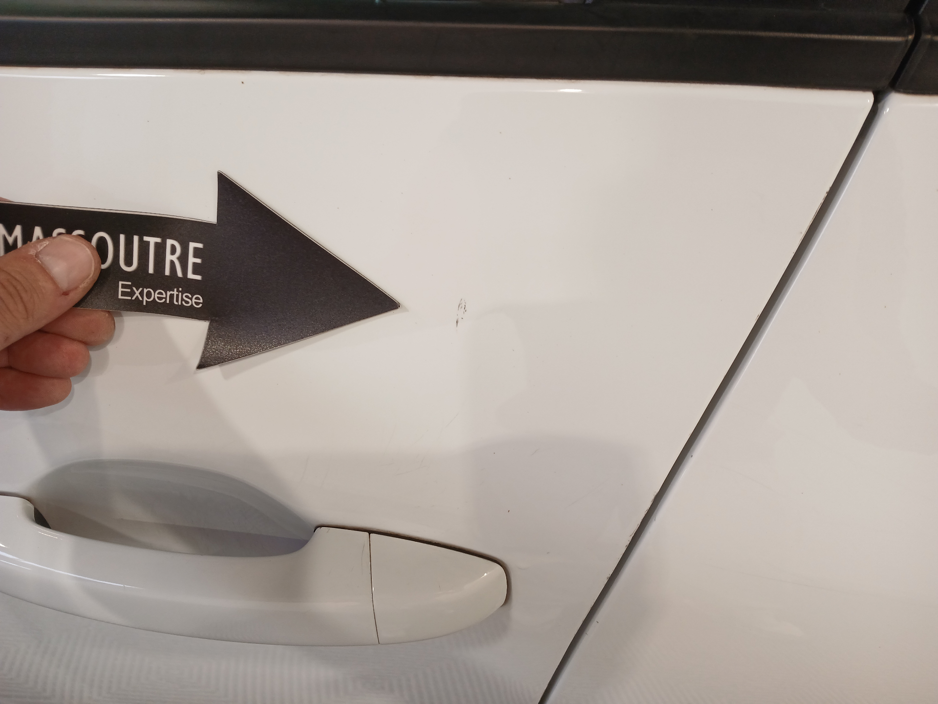 RENAULT CLIO V Blue dCi 100 - 21N Business — expertise