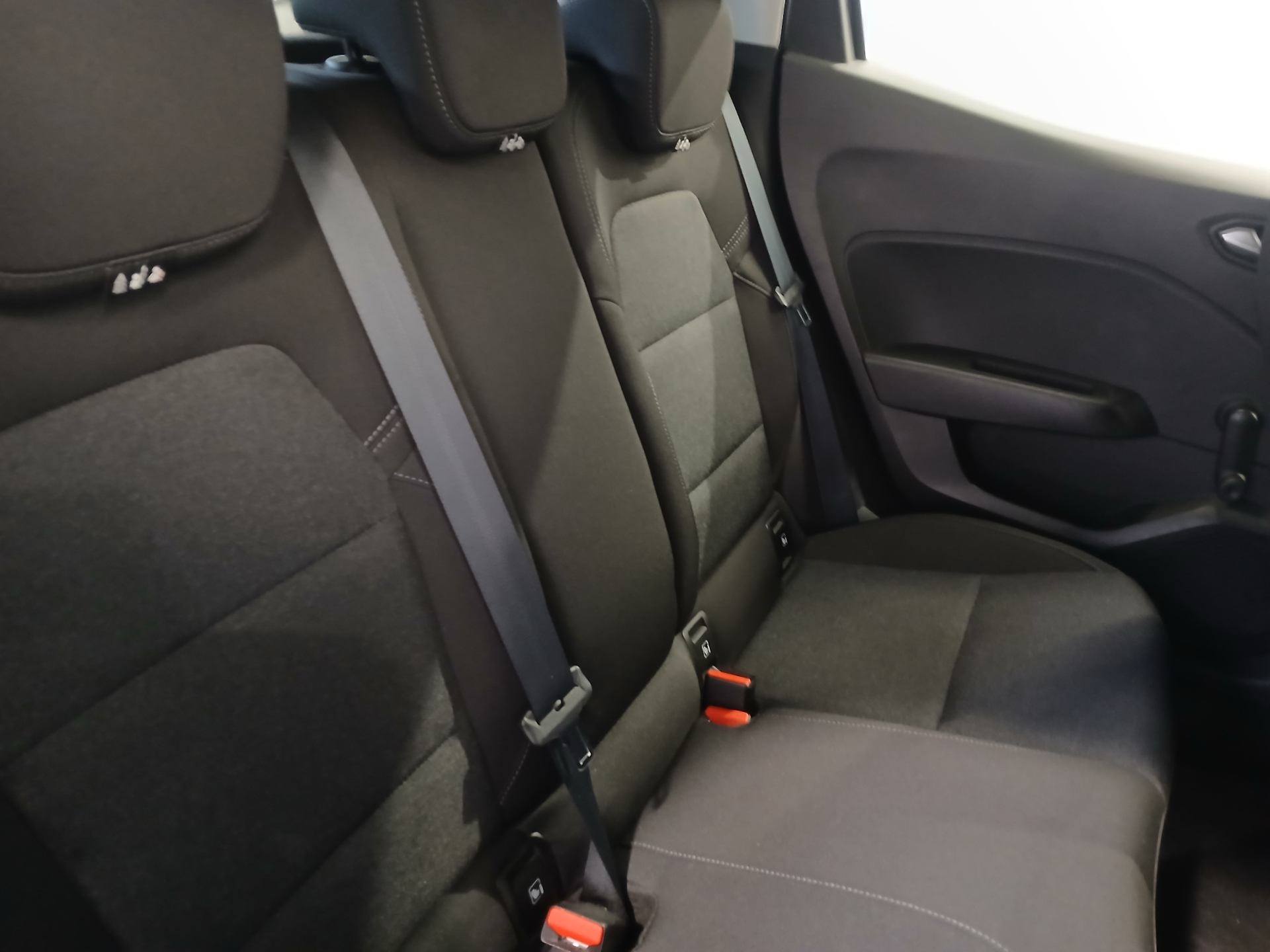 RENAULT CLIO V Blue dCi 100 - 21N Business