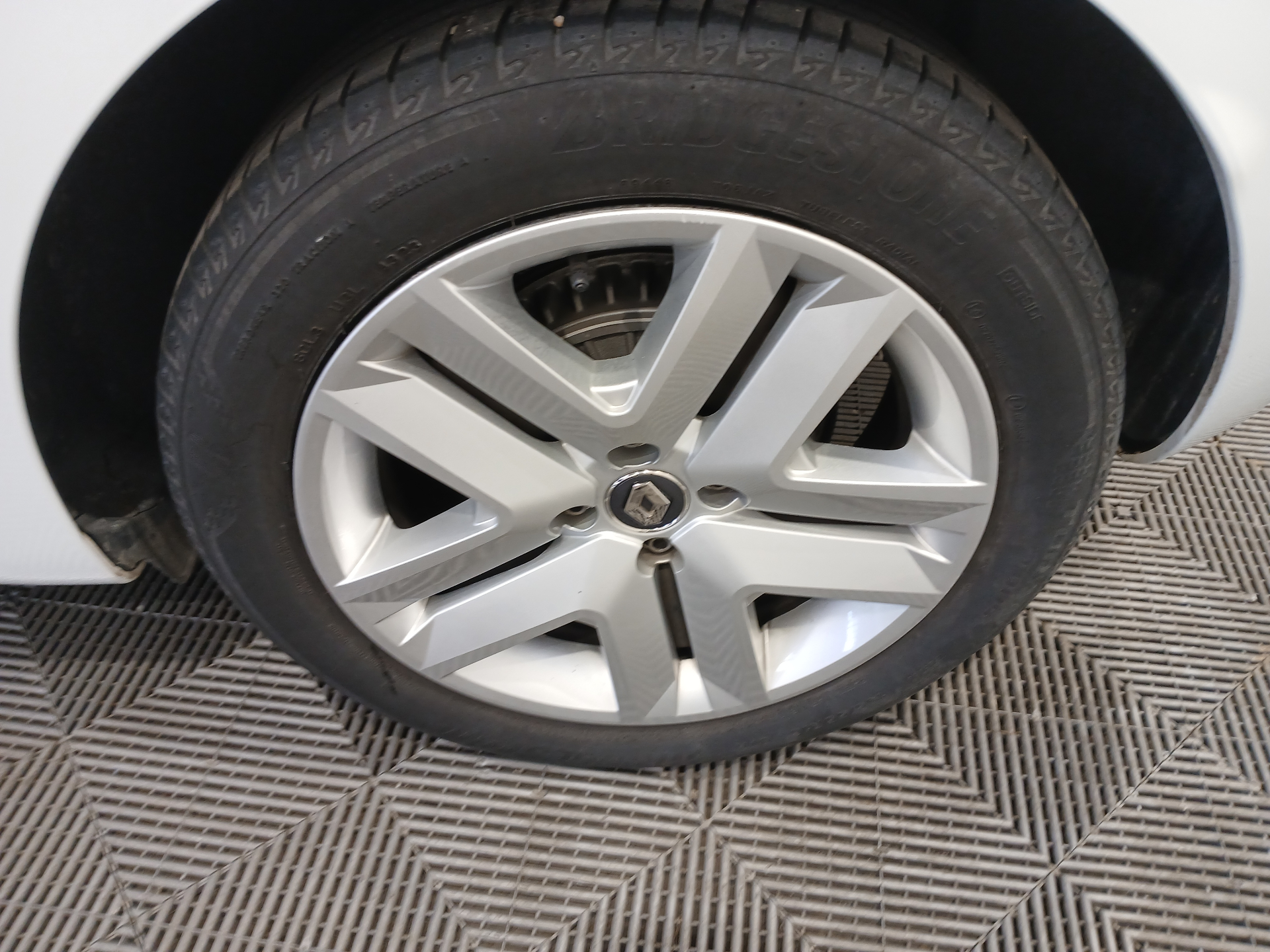 RENAULT CLIO V Blue dCi 100 - 21N Business — expertise