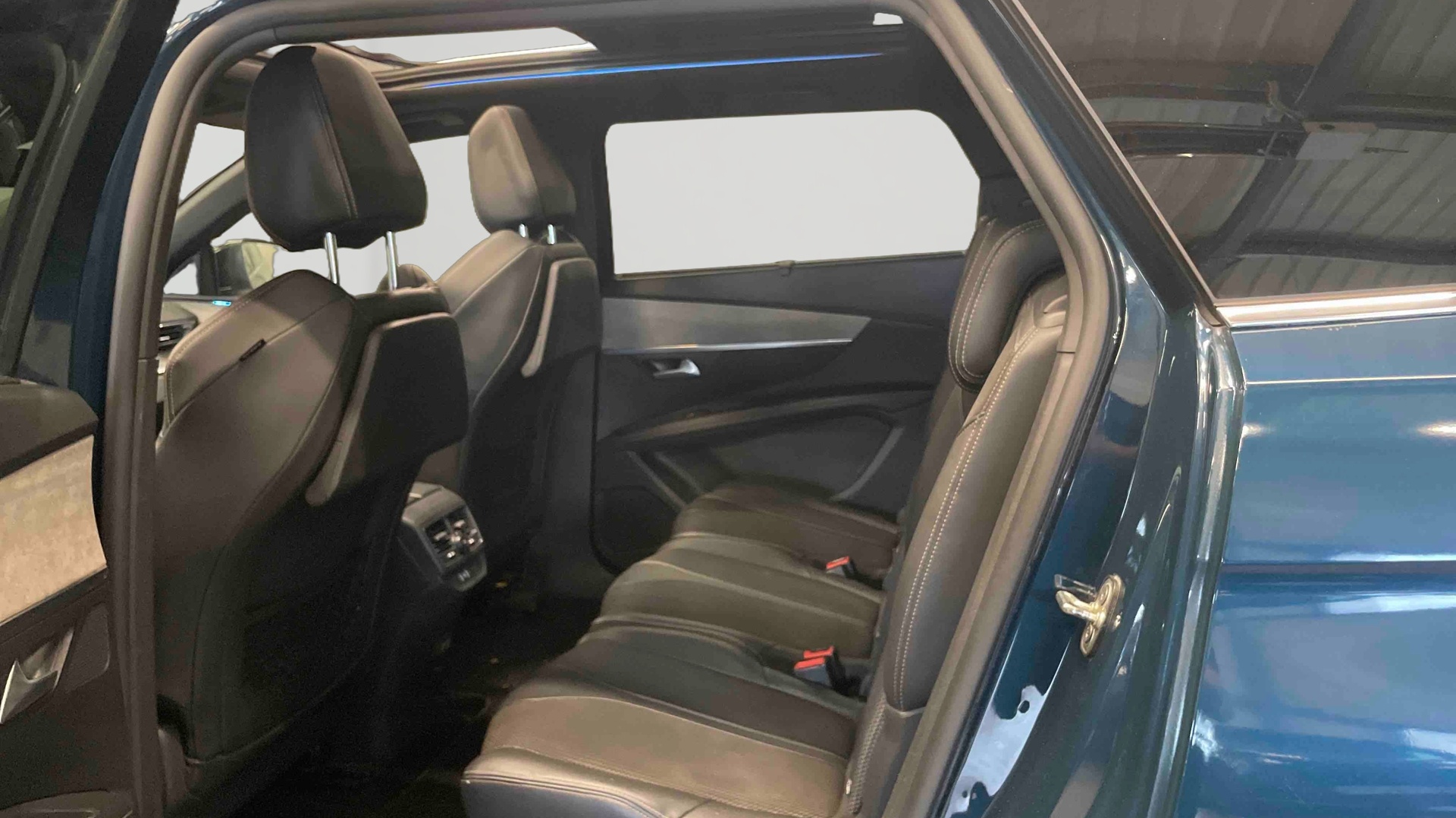 PEUGEOT 5008 BlueHDi 130ch S&S EAT8 GT