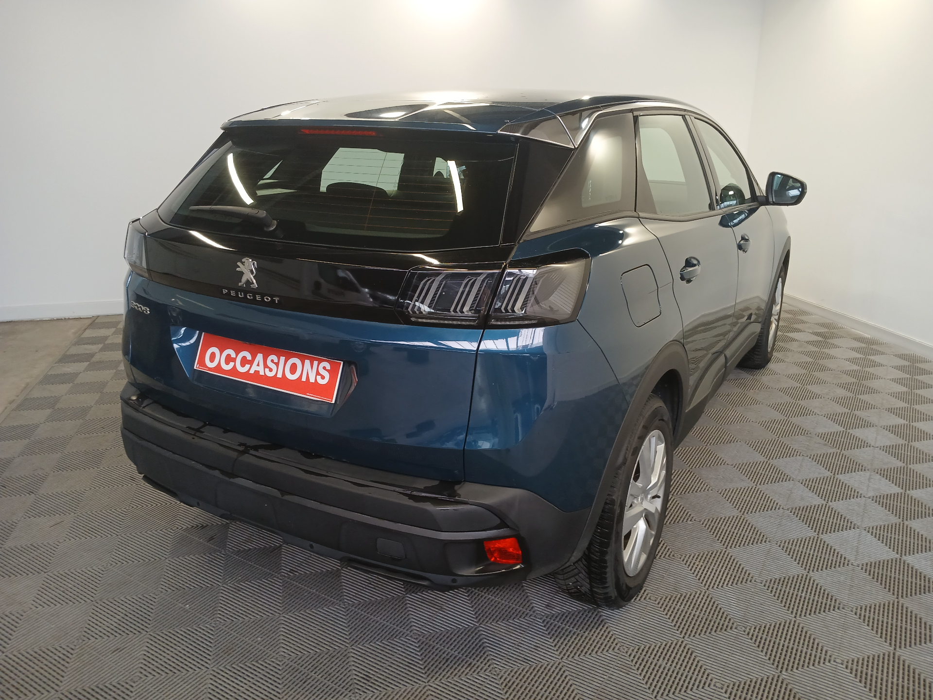 PEUGEOT 3008 1.5 BlueHDi 130ch S&S Active Pack EAT8