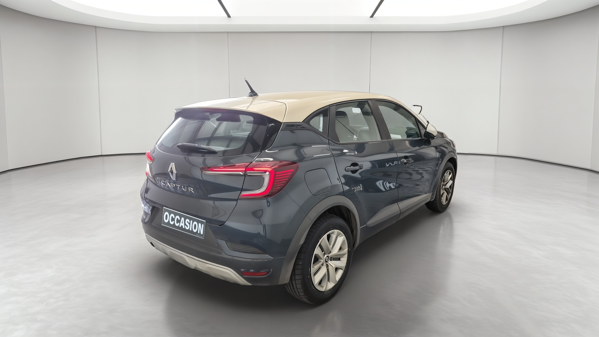 RENAULT CAPTUR TCe 100 GPL - 21 Business