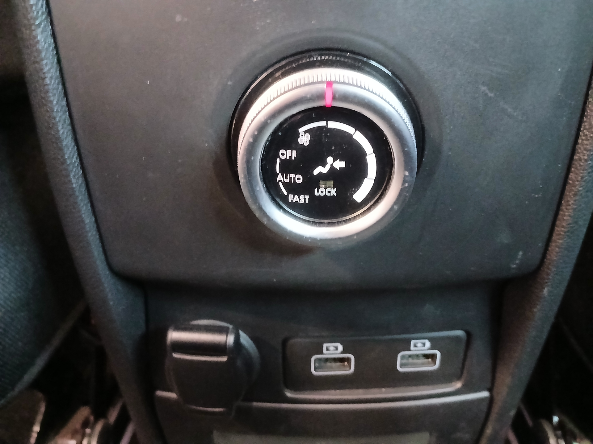 RENAULT ESPACE V Blue dCi 160 EDC Evolution - 7 Places