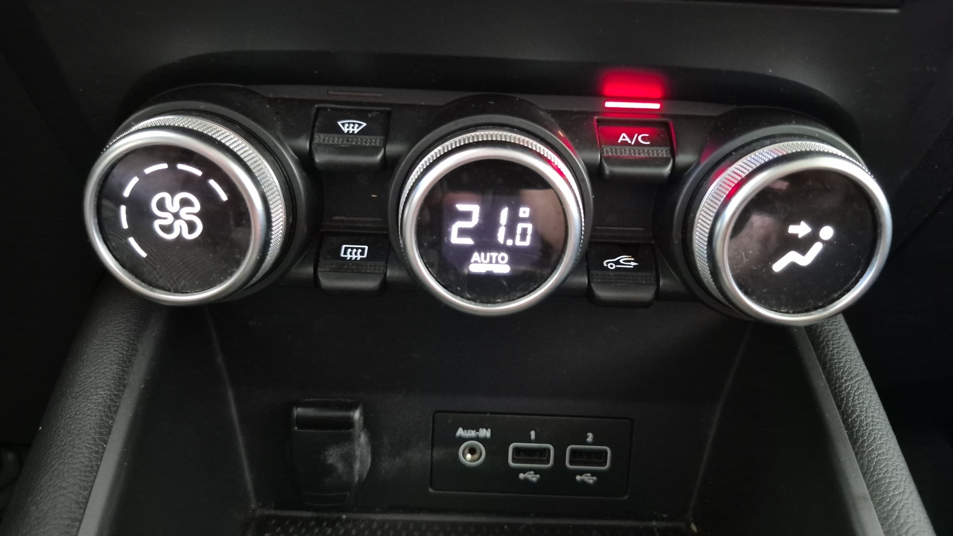 RENAULT CAPTUR E-Tech Plug-in 160 Intens