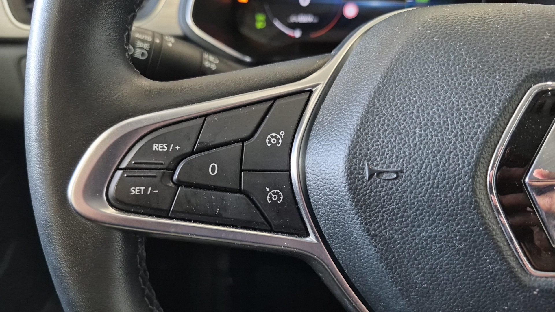 RENAULT CAPTUR E-Tech Plug-in 160 Intens