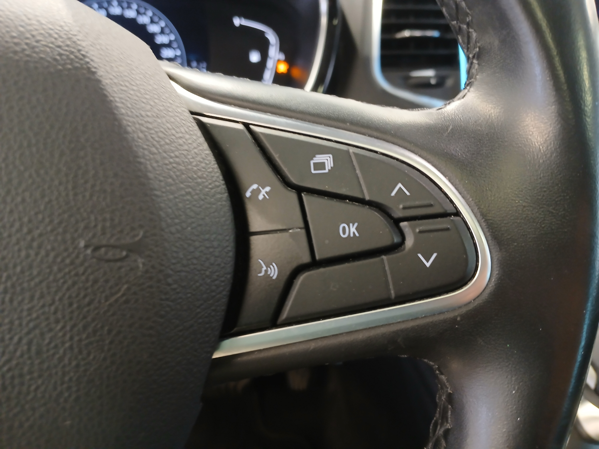 RENAULT ESPACE V Blue dCi 160 EDC Evolution - 7 Places