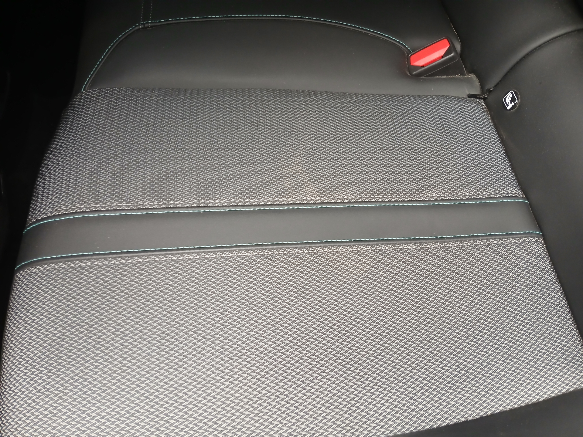 PEUGEOT 308 BlueHDi 130ch S&S EAT8 Allure — expertise