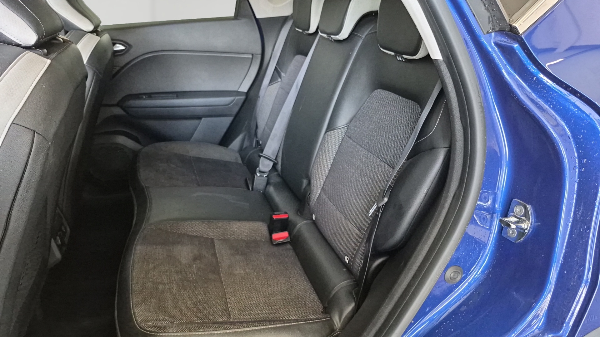 RENAULT CAPTUR E-Tech Plug-in 160 Intens