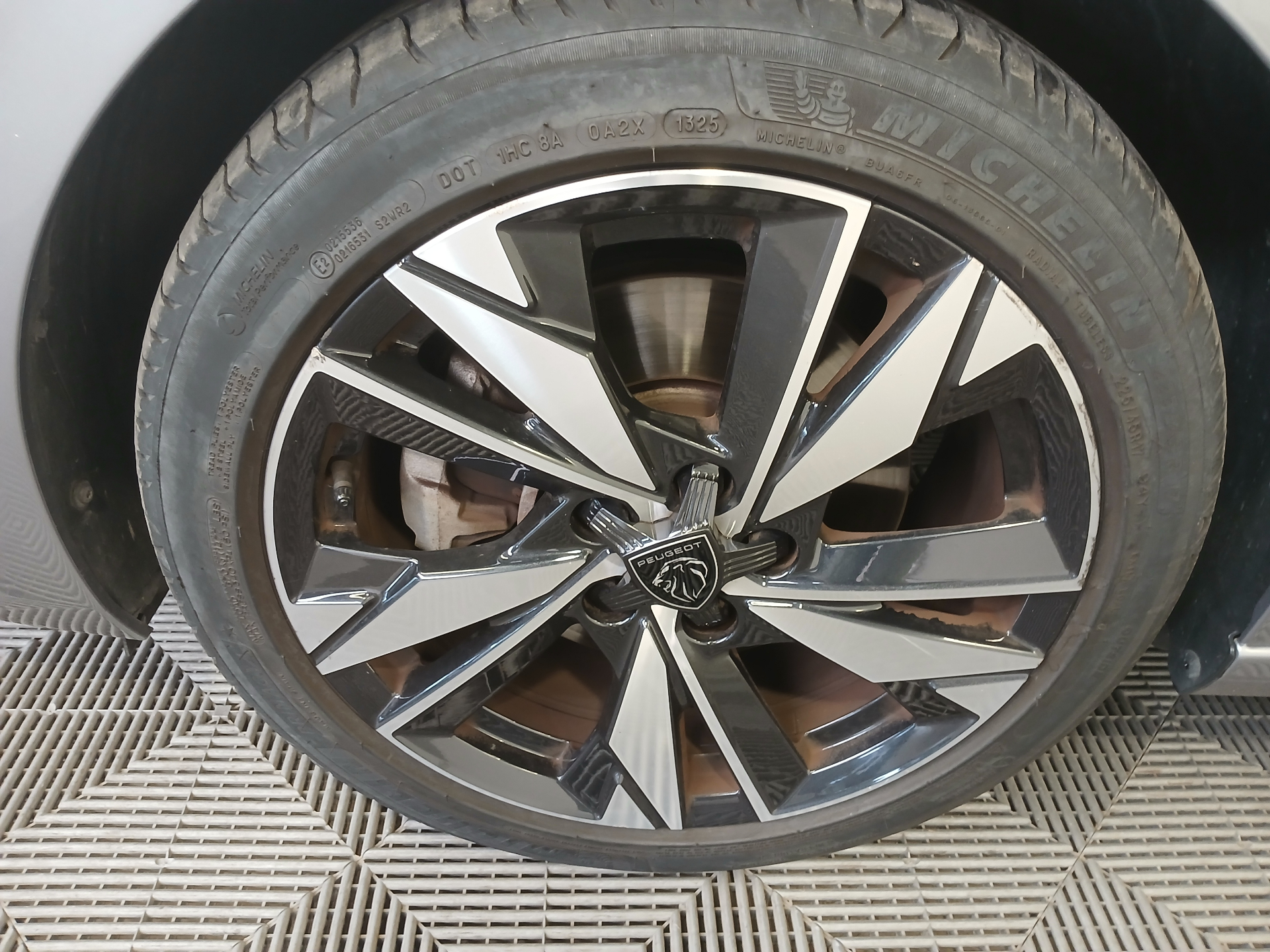 PEUGEOT 308 BlueHDi 130ch S&S EAT8 Allure — expertise