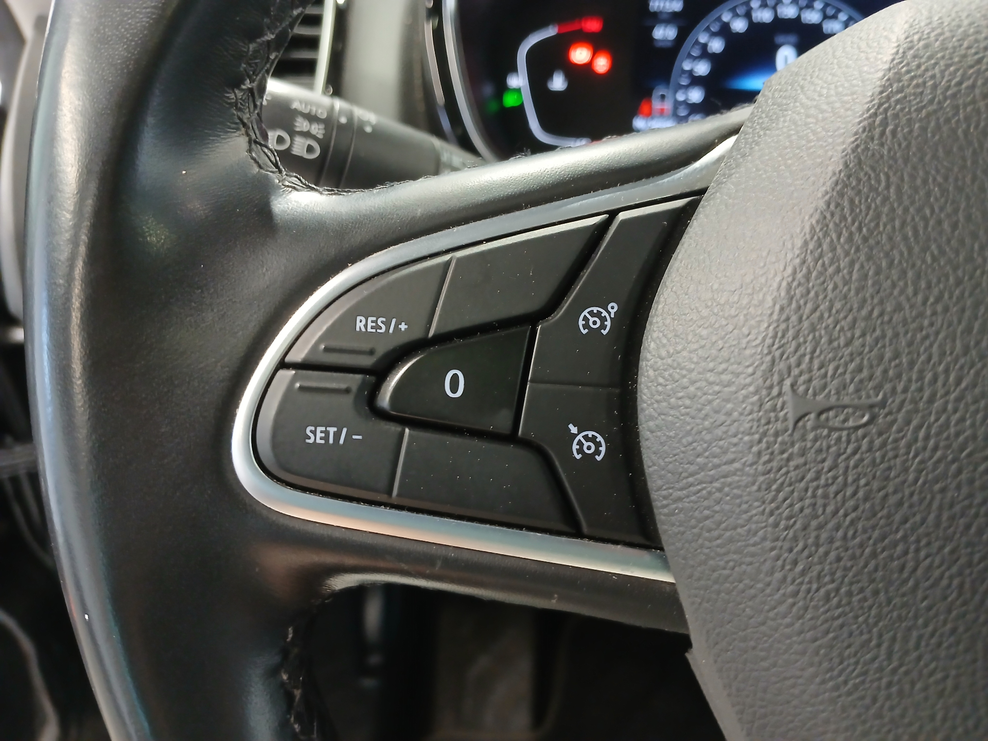 RENAULT ESPACE V Blue dCi 160 EDC Evolution - 7 Places