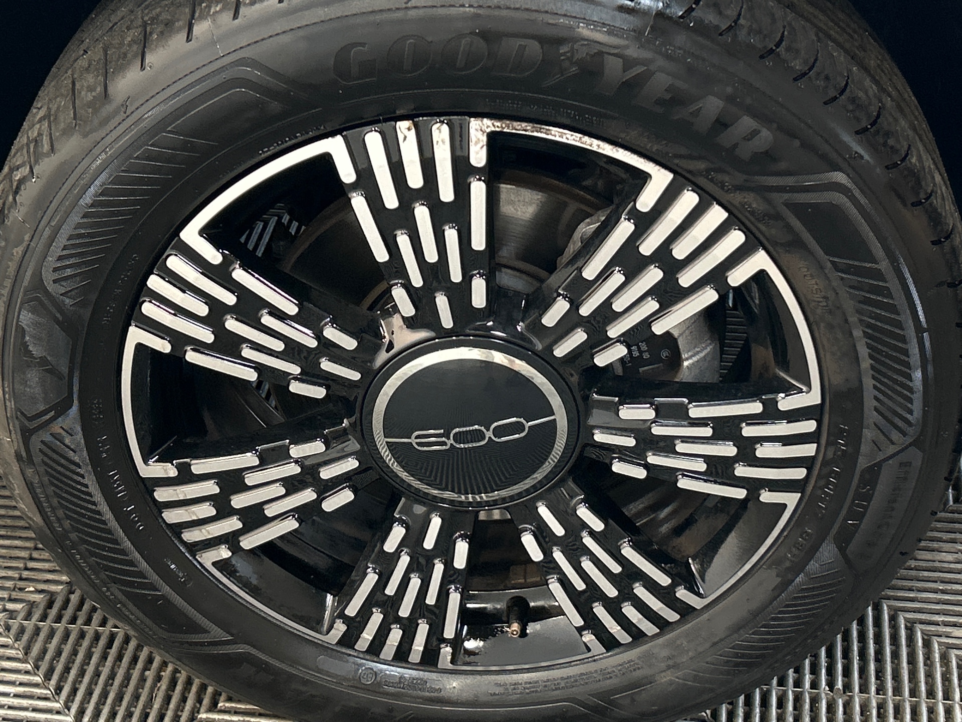 FIAT 600 3 Pop T 1.2 Hybrid Turbo 145ch eDCT6 — expertise