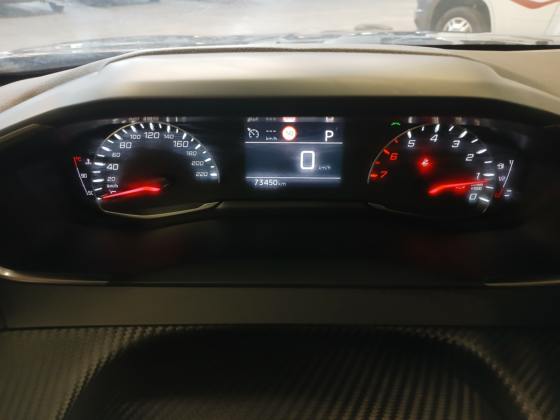 PEUGEOT 2008 1.5 BlueHDi 130ch S&S Allure EAT8 — expertise