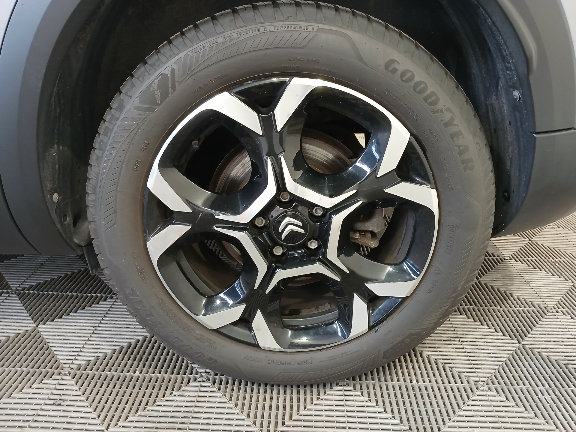 CITROEN C5 AIRCROSS HYB 136 CH BOITE AUTO SHINE — expertise