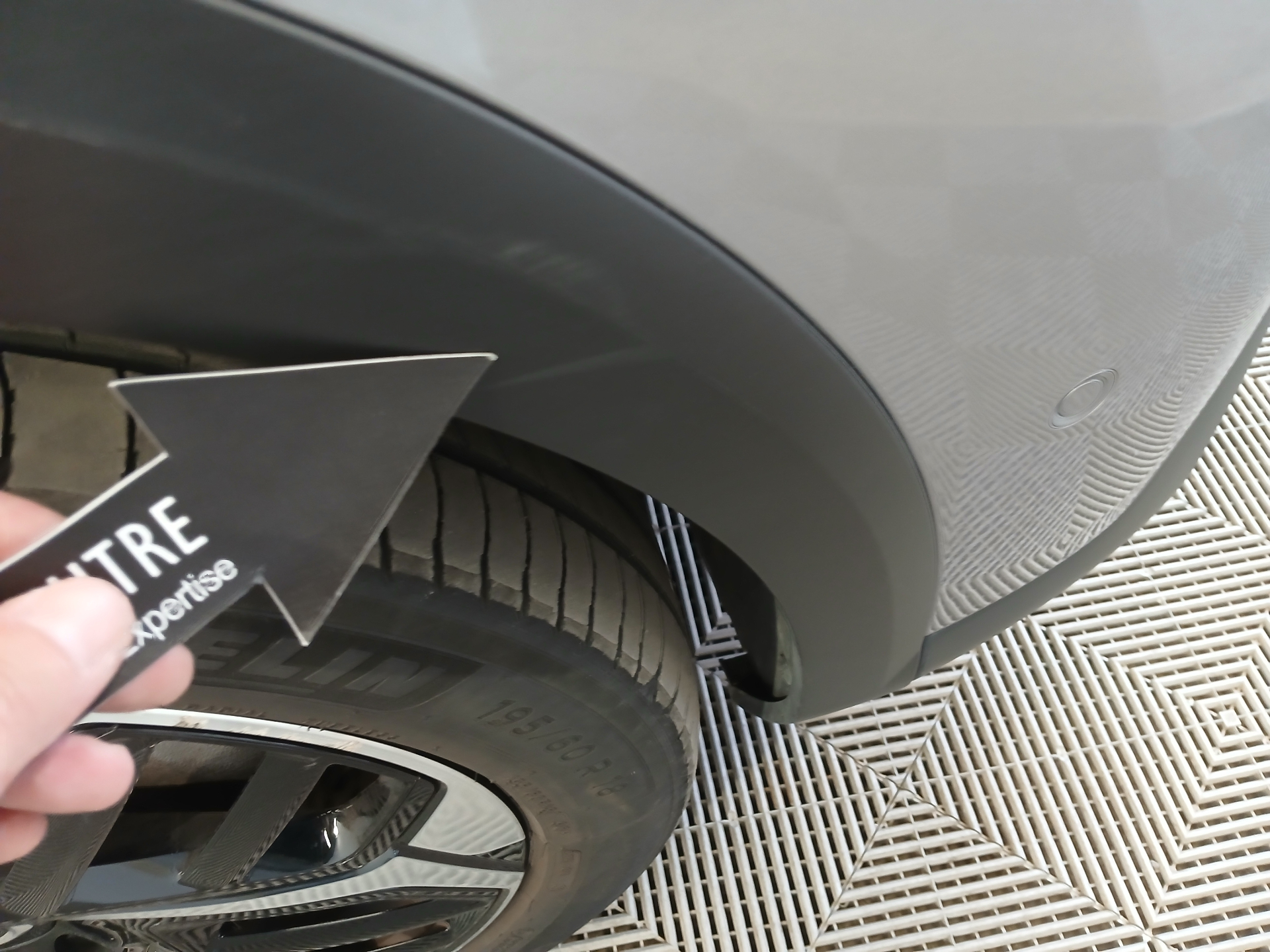 CITROEN C4 BlueHDi 130ch EAT8 MAX — expertise