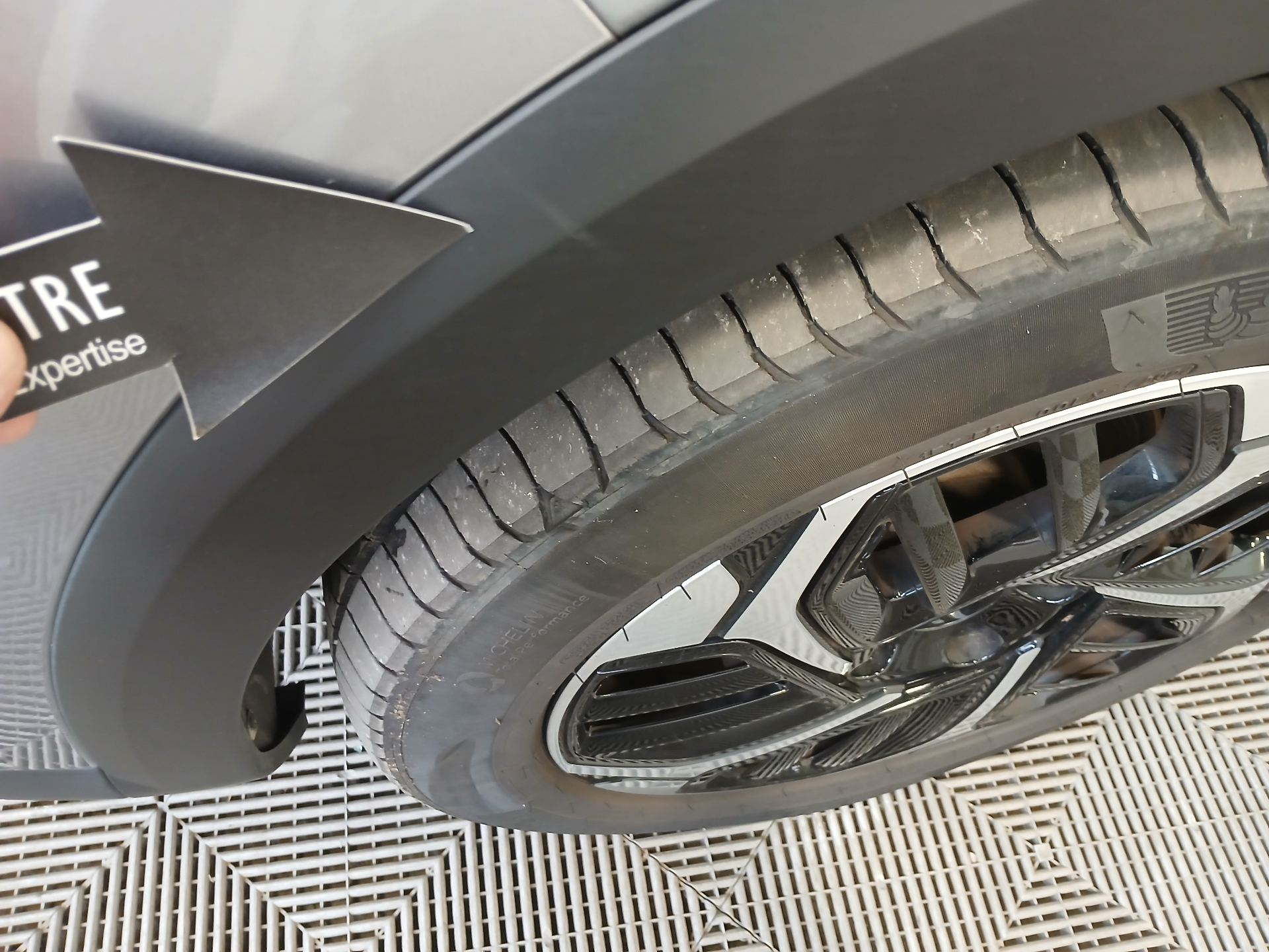 CITROEN C4 BlueHDi 130ch EAT8 MAX — expertise