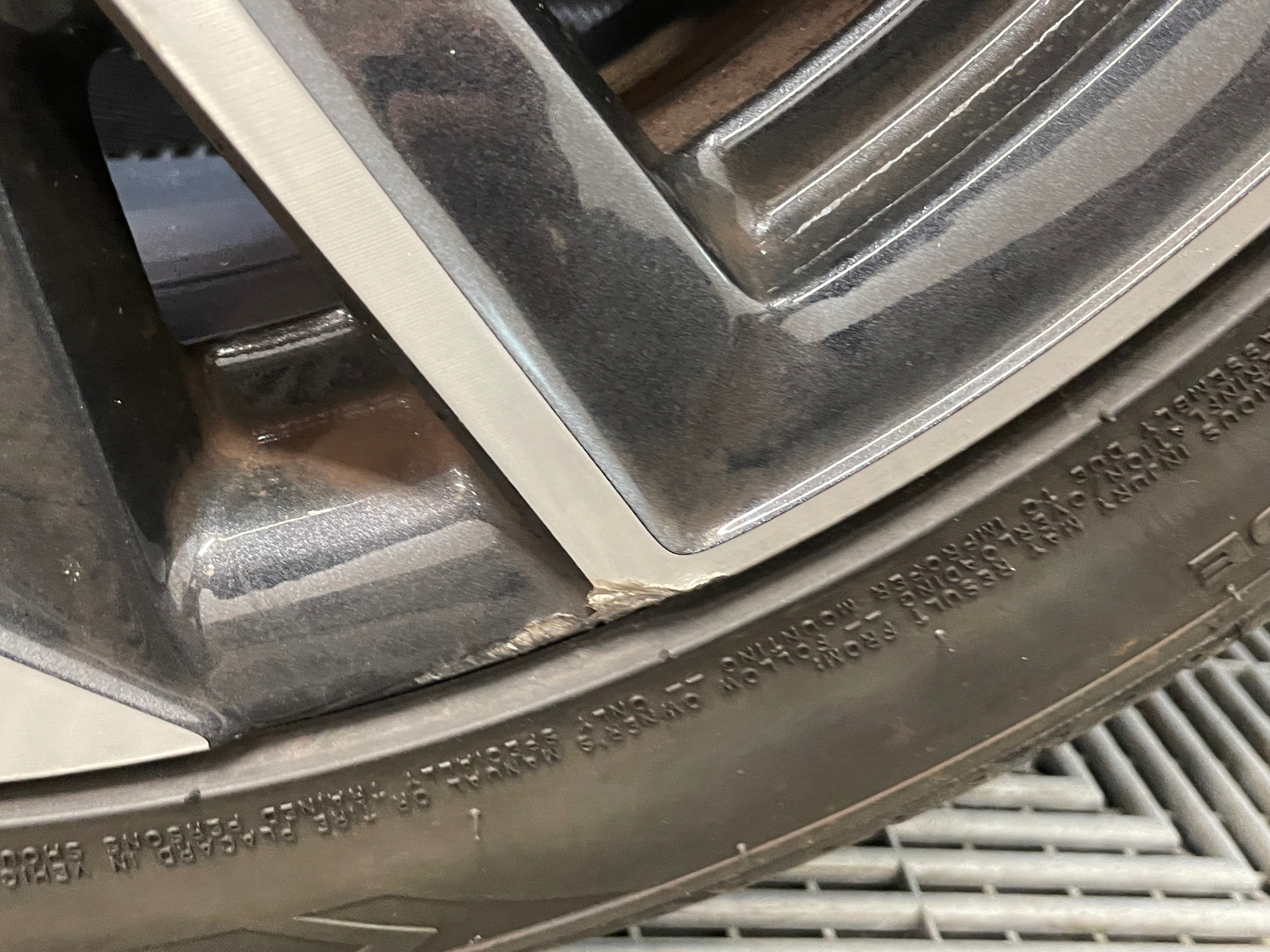 PEUGEOT 308 BlueHDi 130ch S&S EAT8 Allure — expertise