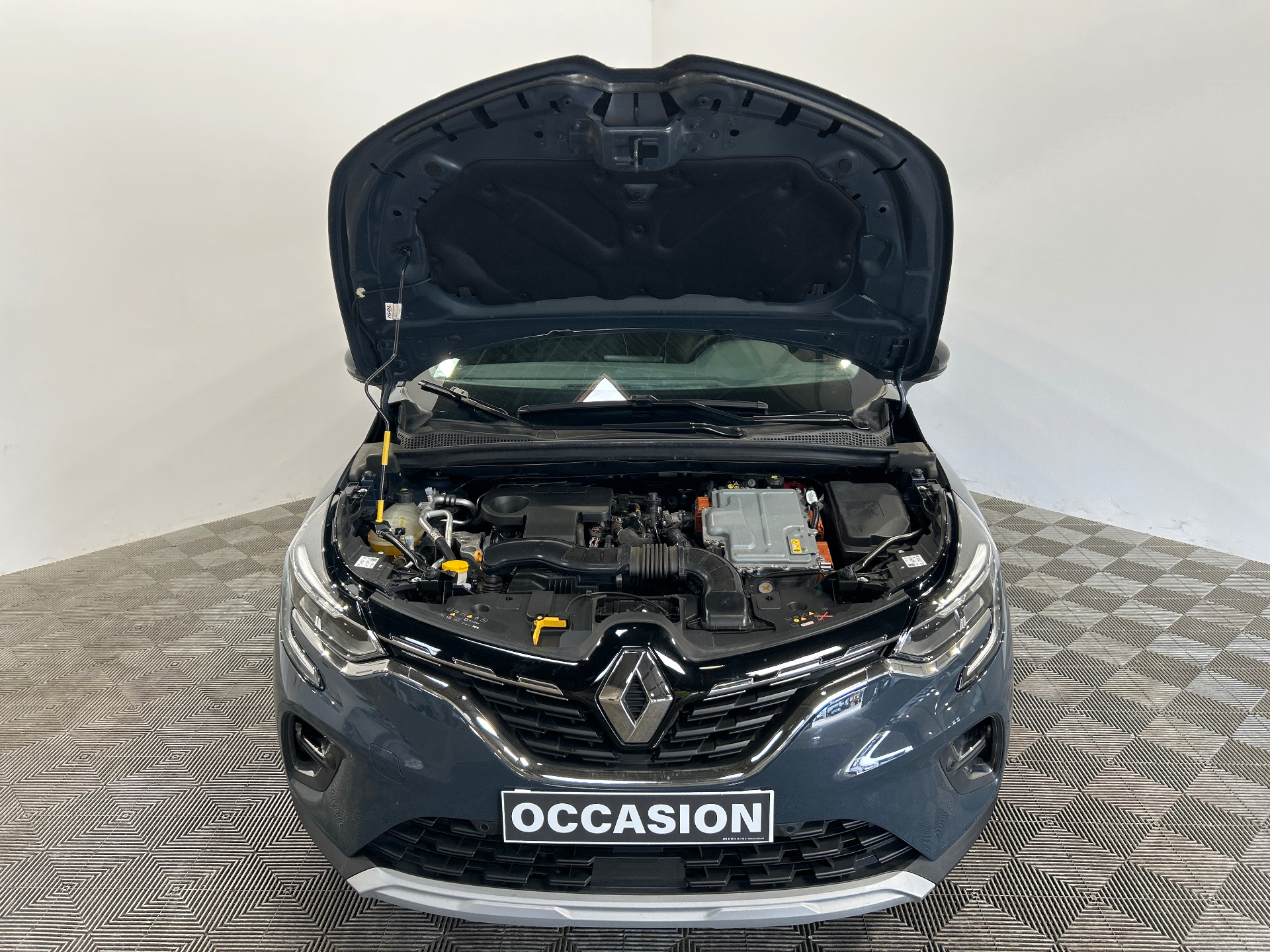 RENAULT CAPTUR E-Tech Plug-in 160 Intens — expertise