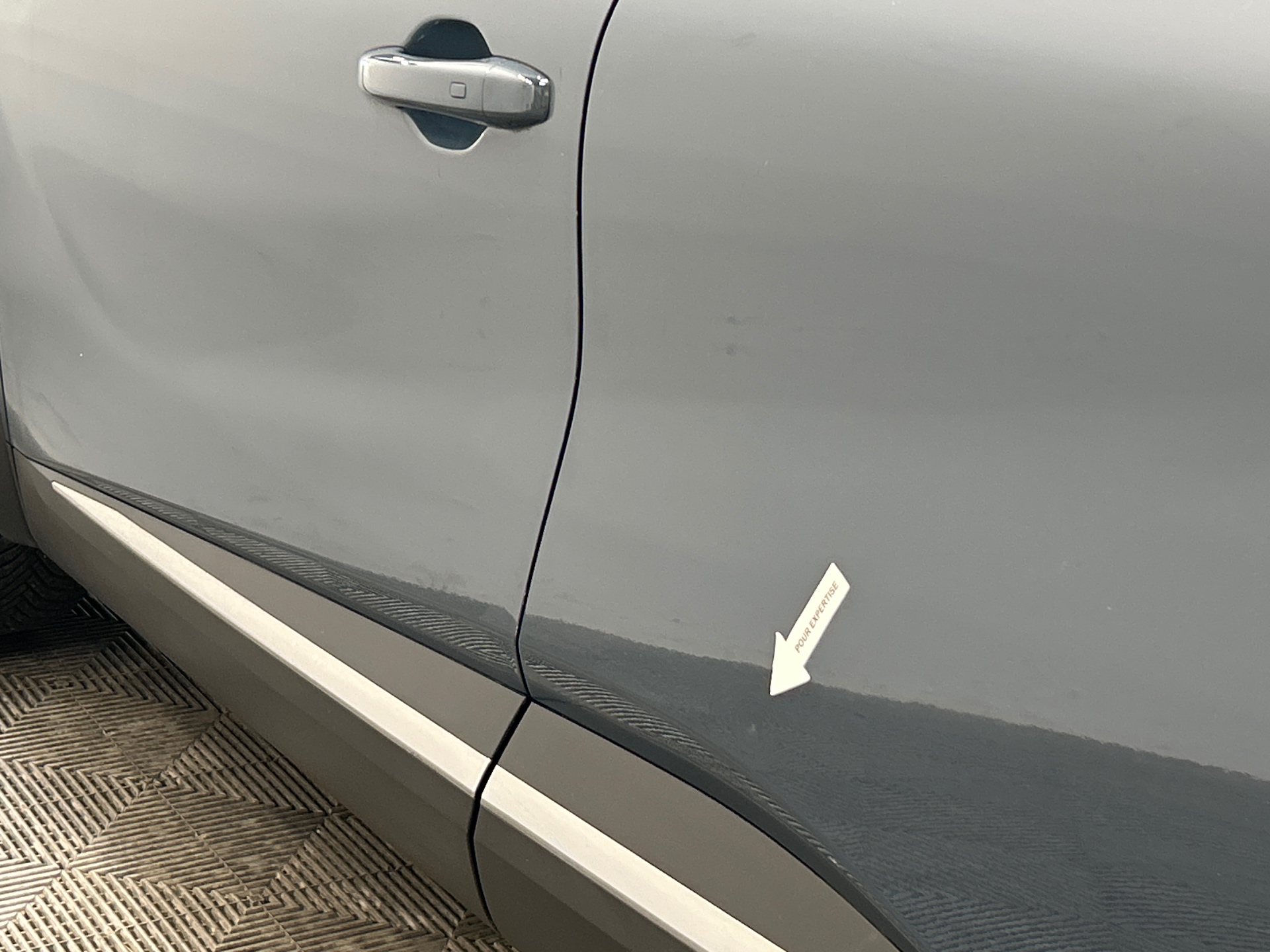 RENAULT CAPTUR E-Tech Plug-in 160 Intens — expertise