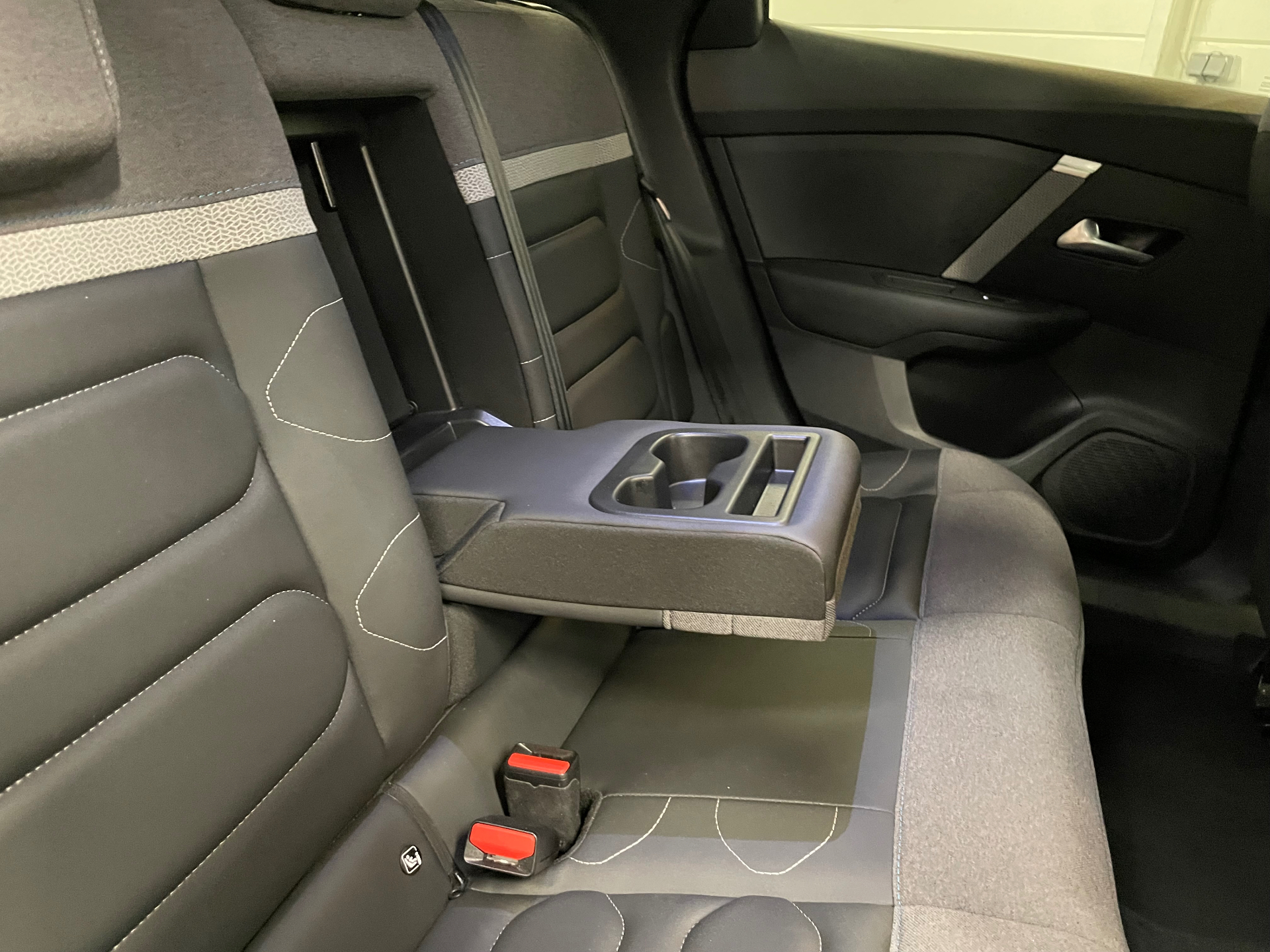 CITROEN C4 BlueHDi 130 EAT8 Max