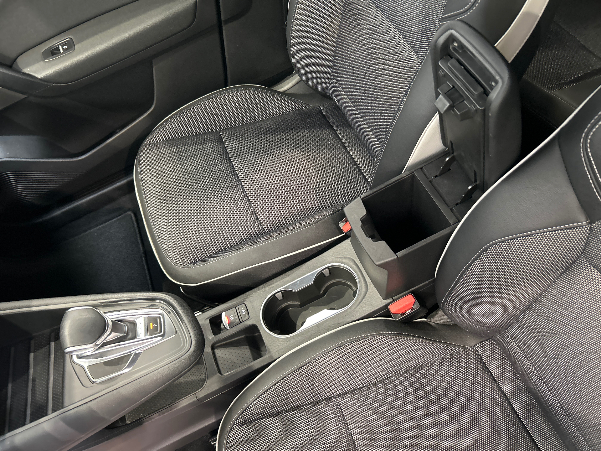 RENAULT CAPTUR E-Tech Plug-in 160 Intens