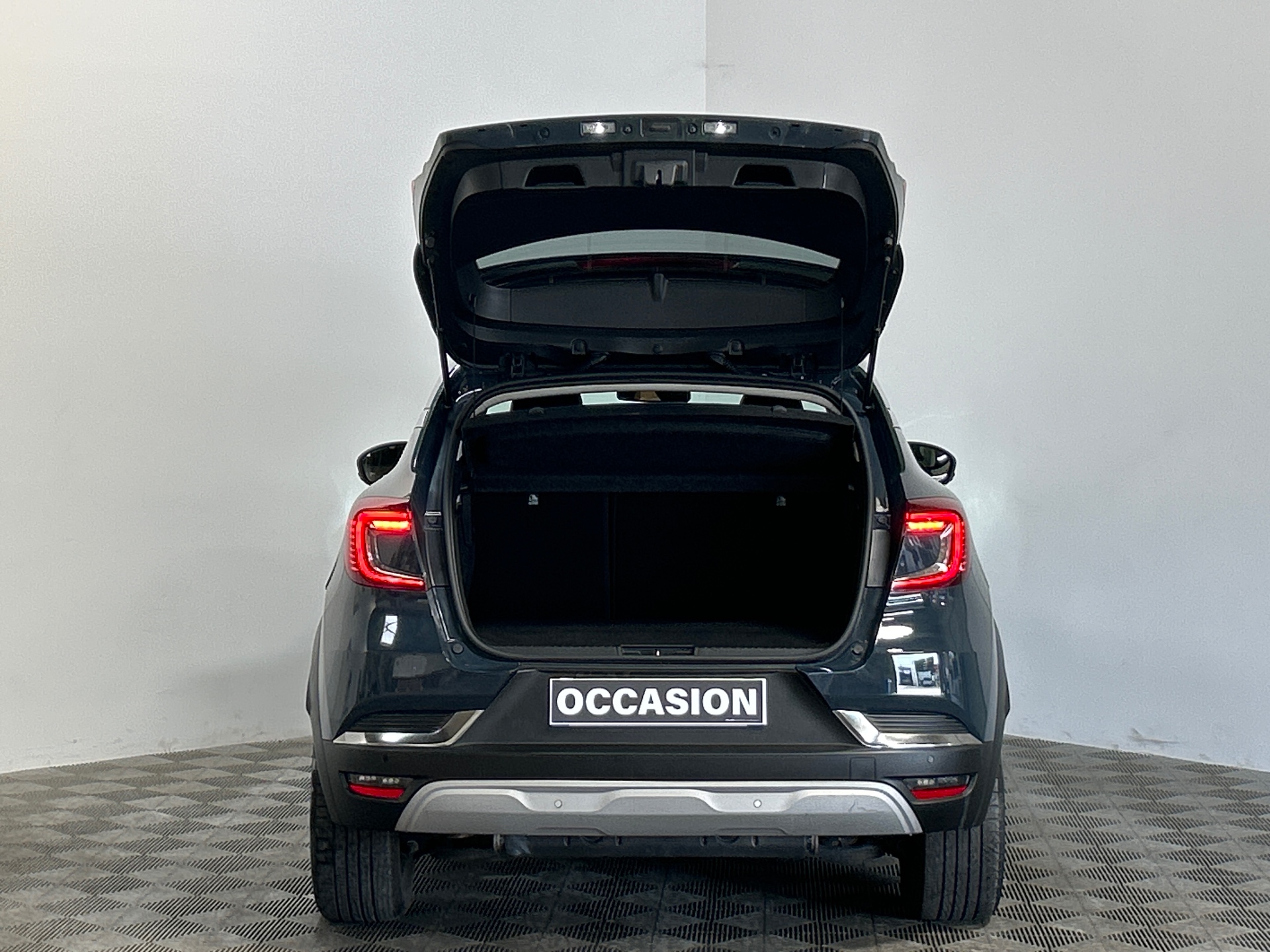RENAULT CAPTUR E-Tech Plug-in 160 Intens