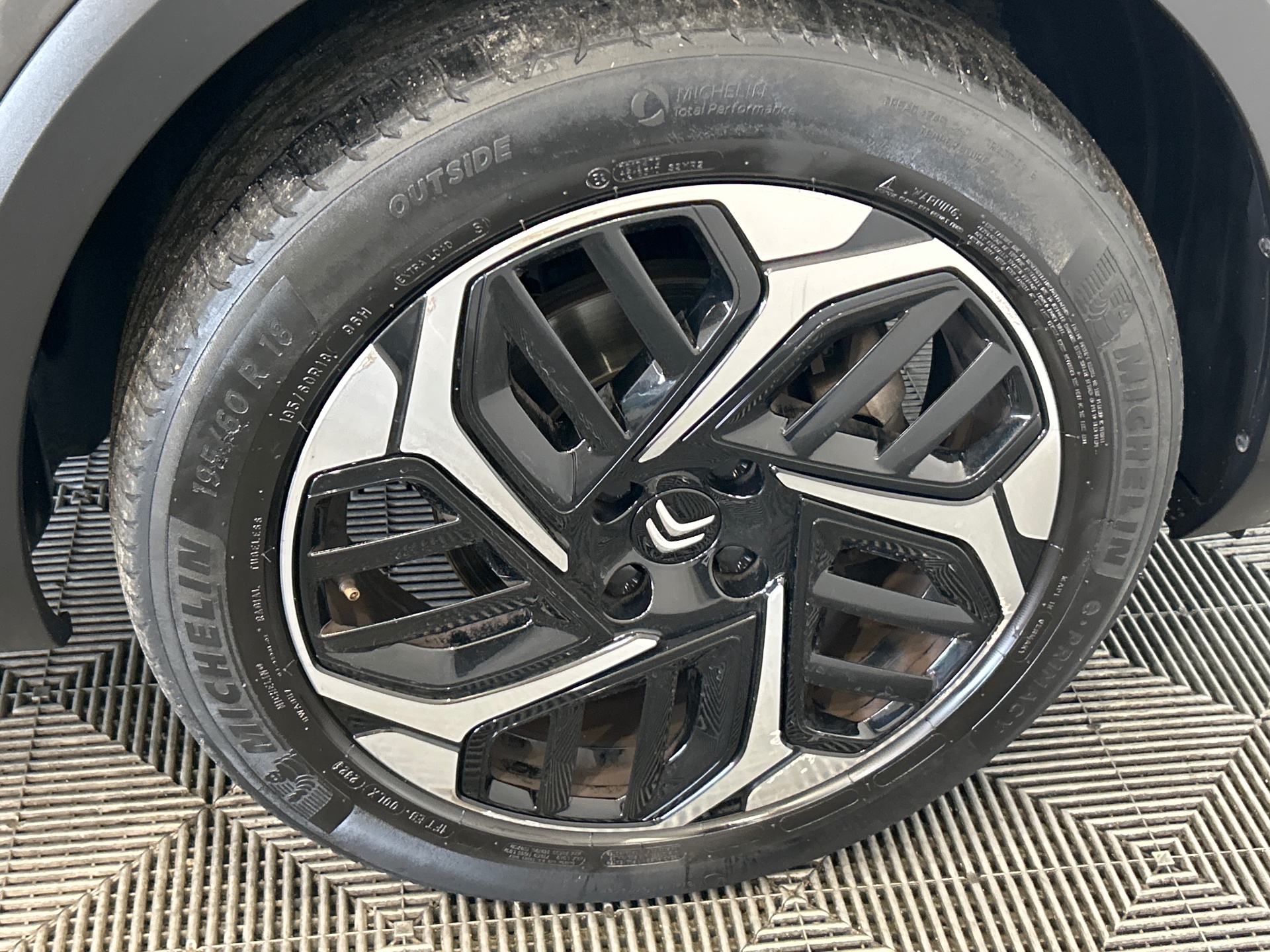 CITROEN C4 PT130 S&S BVM6 SHINE — expertise