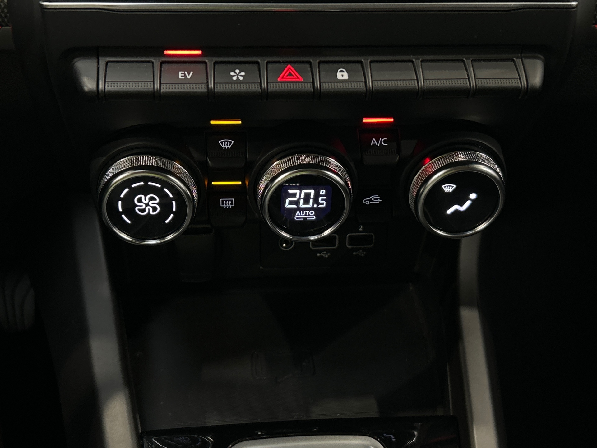RENAULT ARKANA E-Tech hybride 145 - 22 Techno