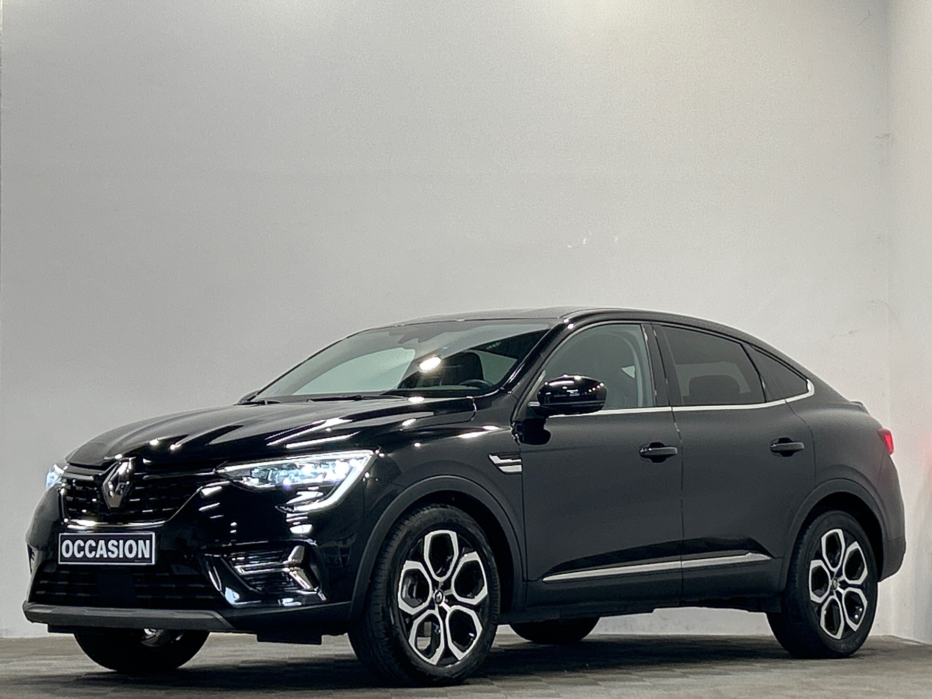 RENAULT ARKANA E-Tech hybride 145 - 22 Techno
