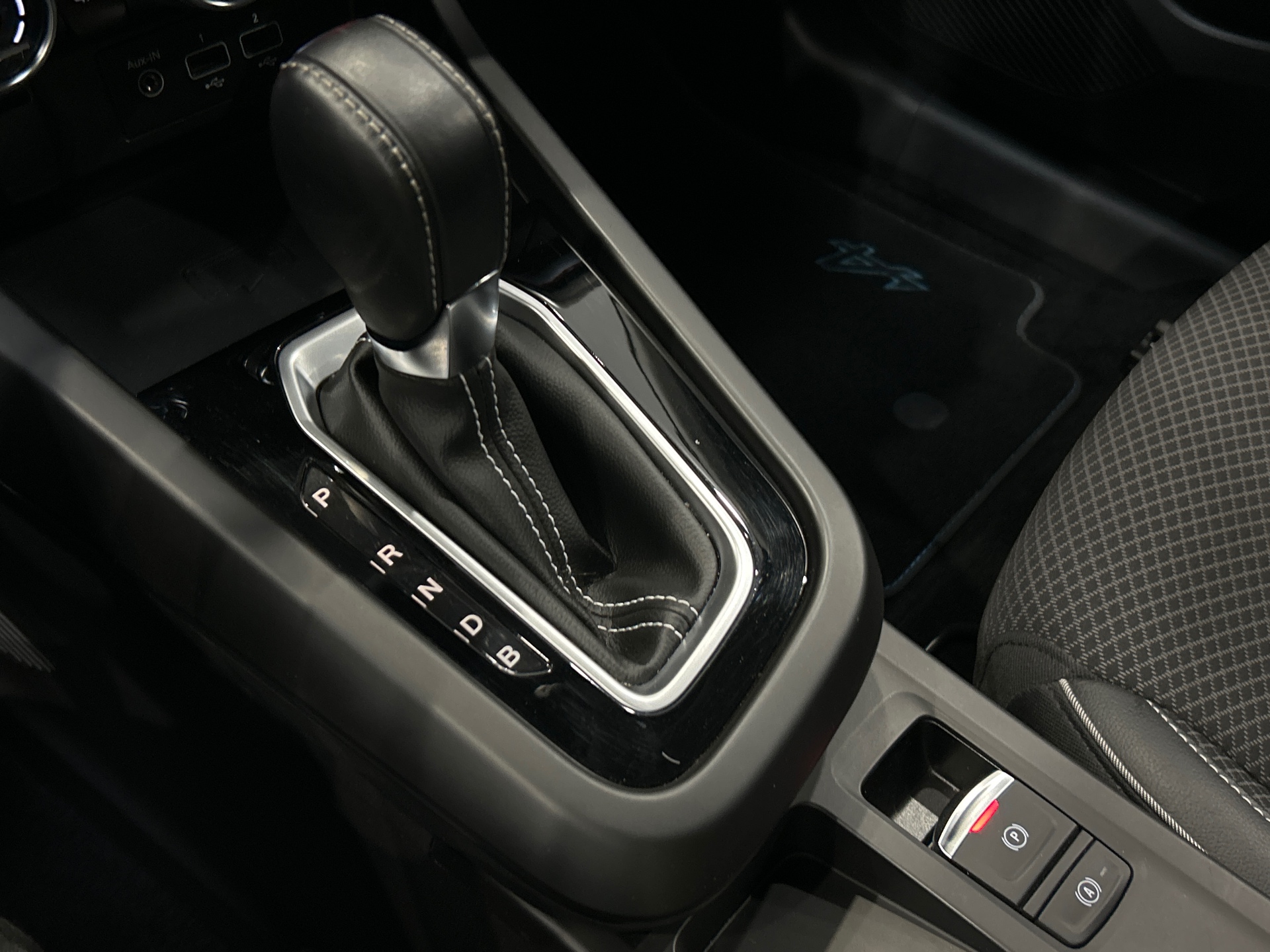 RENAULT ARKANA E-Tech hybride 145 - 22 Techno
