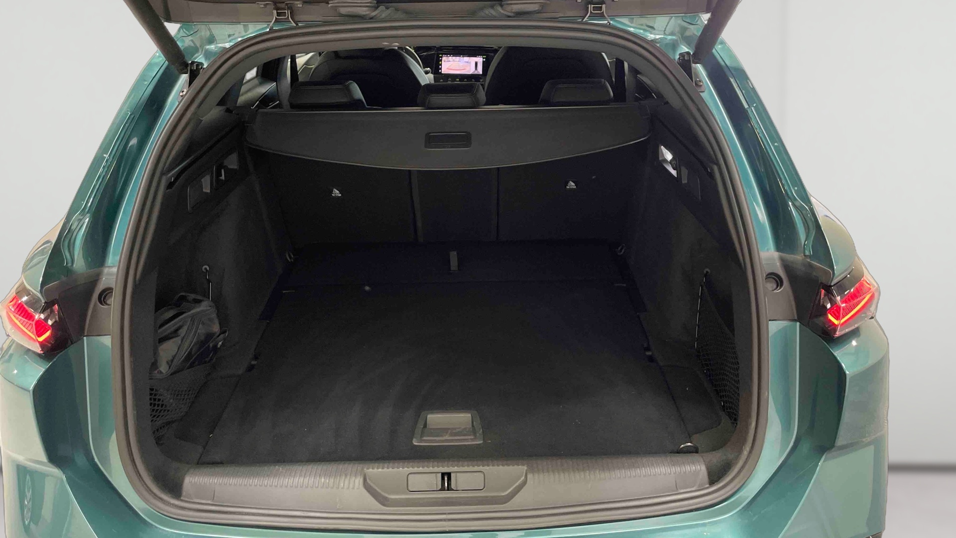 PEUGEOT 308 SW BlueHDi 130ch S&S EAT8 GT