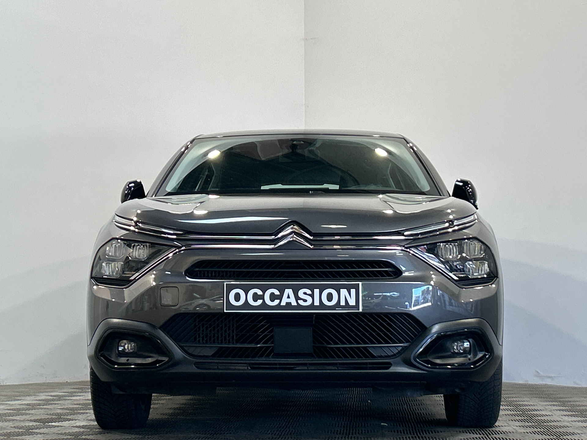 CITROEN C4 PureTech 130 BVM6 Plus