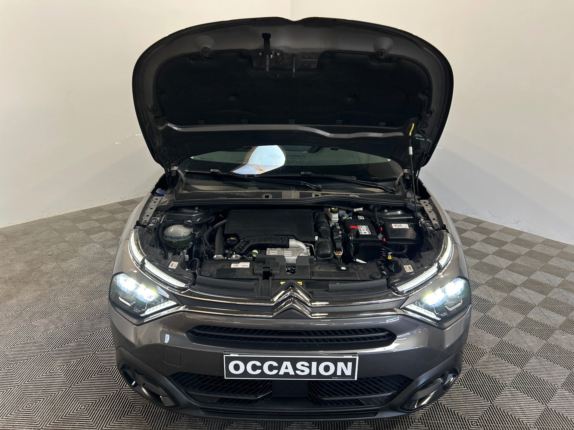CITROEN C4 PureTech 130 BVM6 Plus — expertise