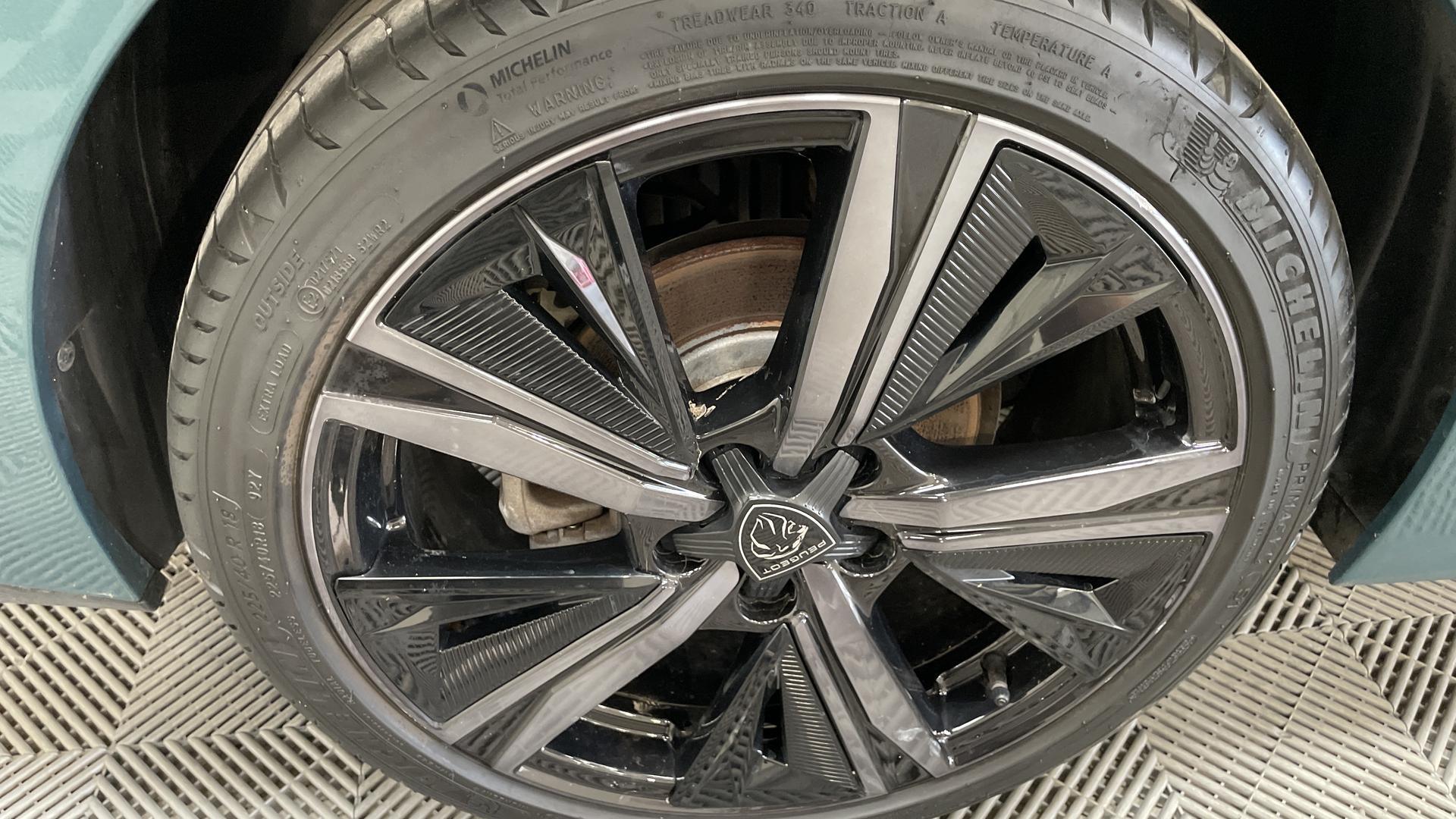 PEUGEOT 308 SW BlueHDi 130ch S&S EAT8 GT — expertise