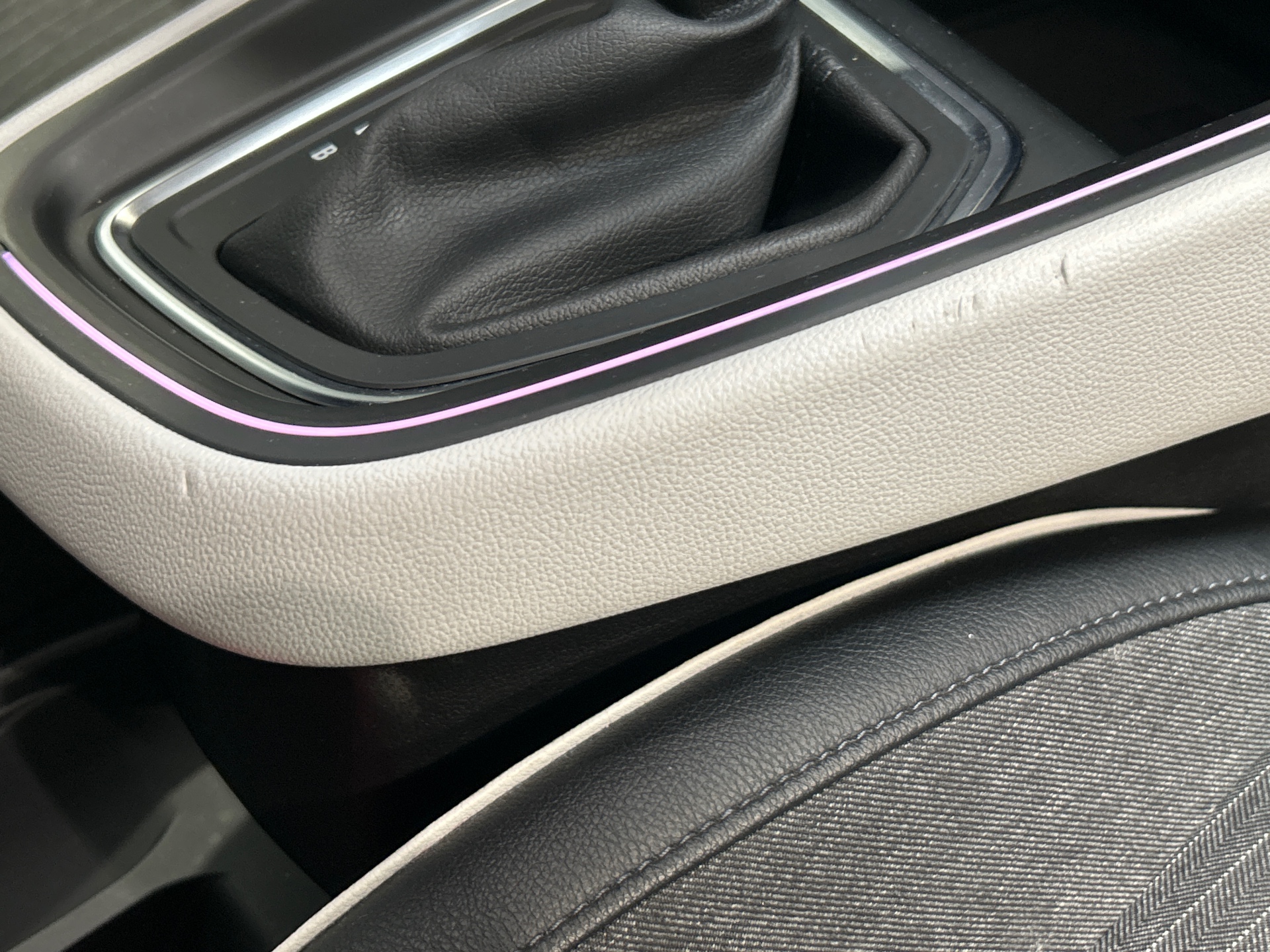 RENAULT CLIO V E-Tech full hybrid 145 Techno — expertise