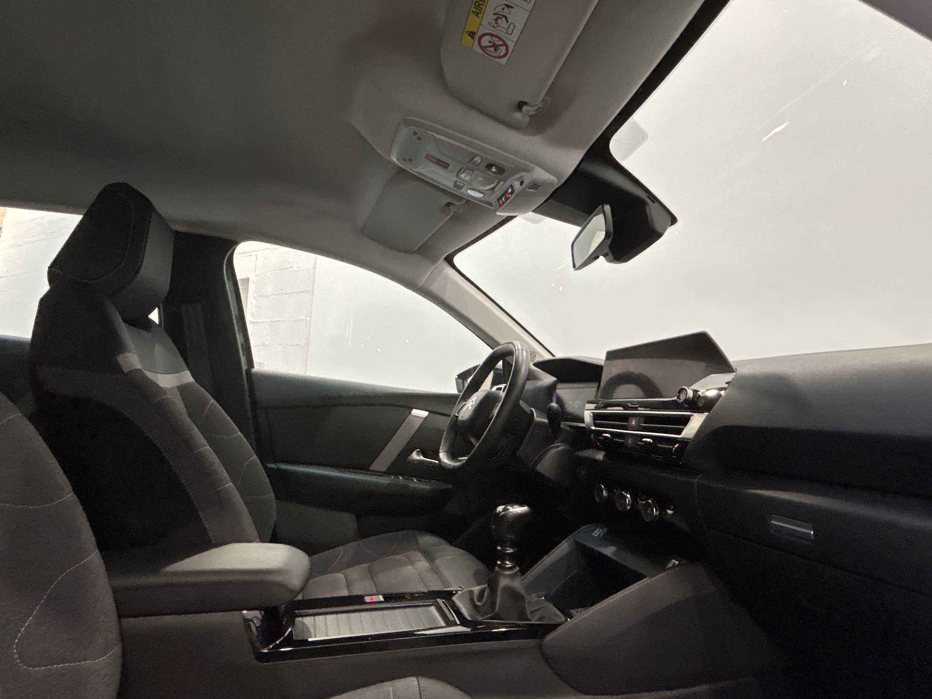 CITROEN C4 PureTech 130 BVM6 Plus