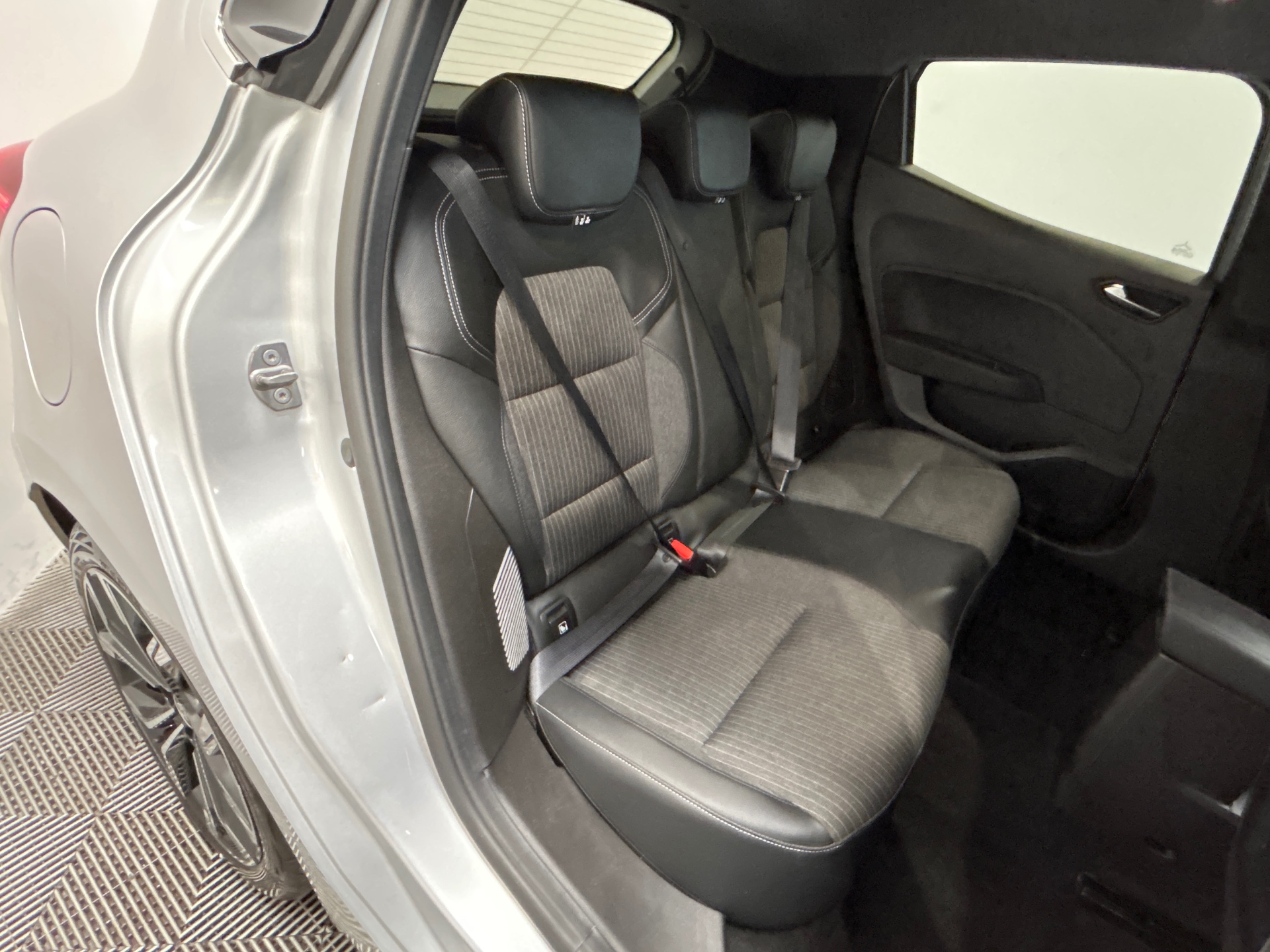 RENAULT CLIO V E-Tech full hybrid 145 Techno