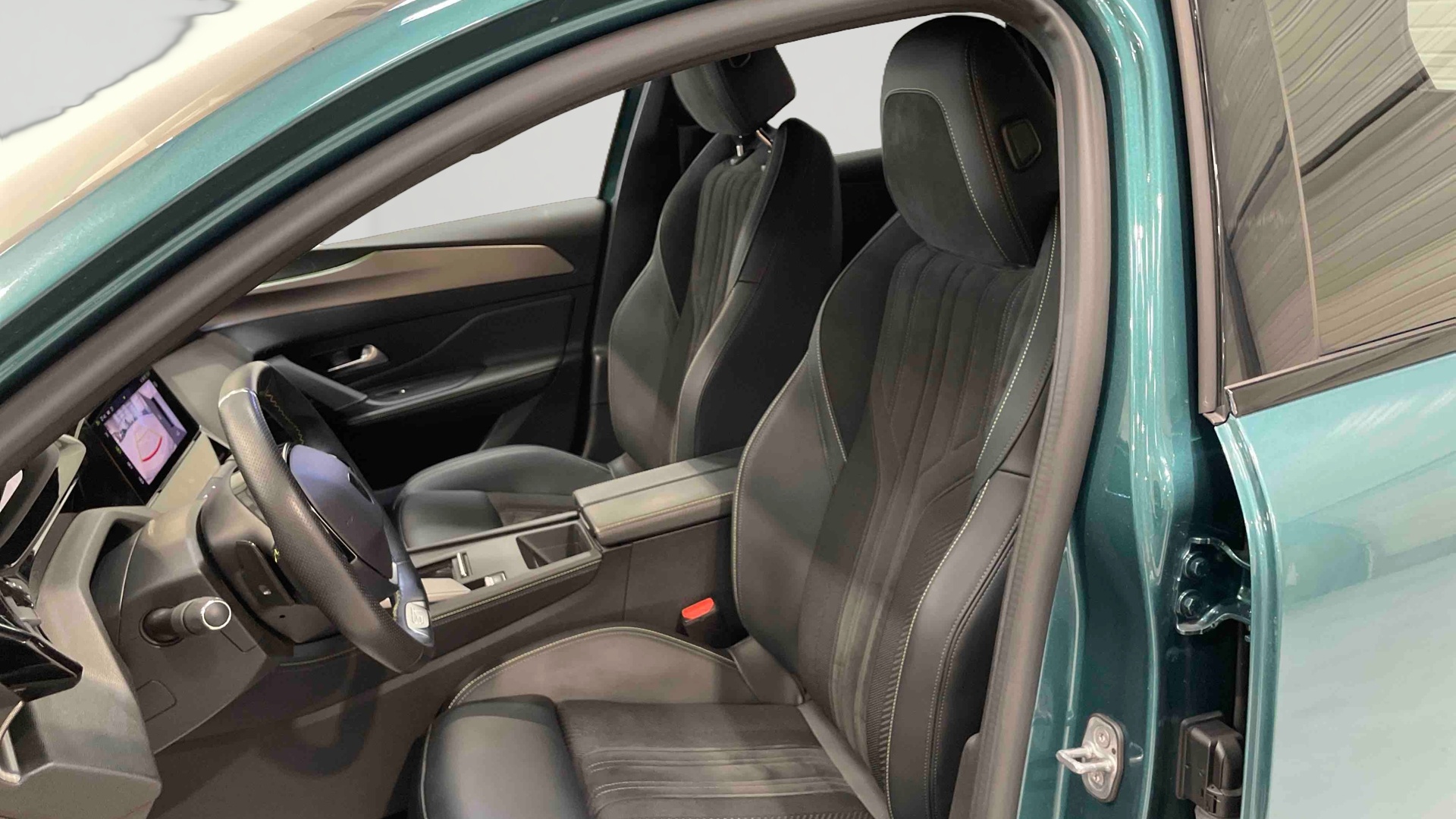 PEUGEOT 308 SW BlueHDi 130ch S&S EAT8 GT