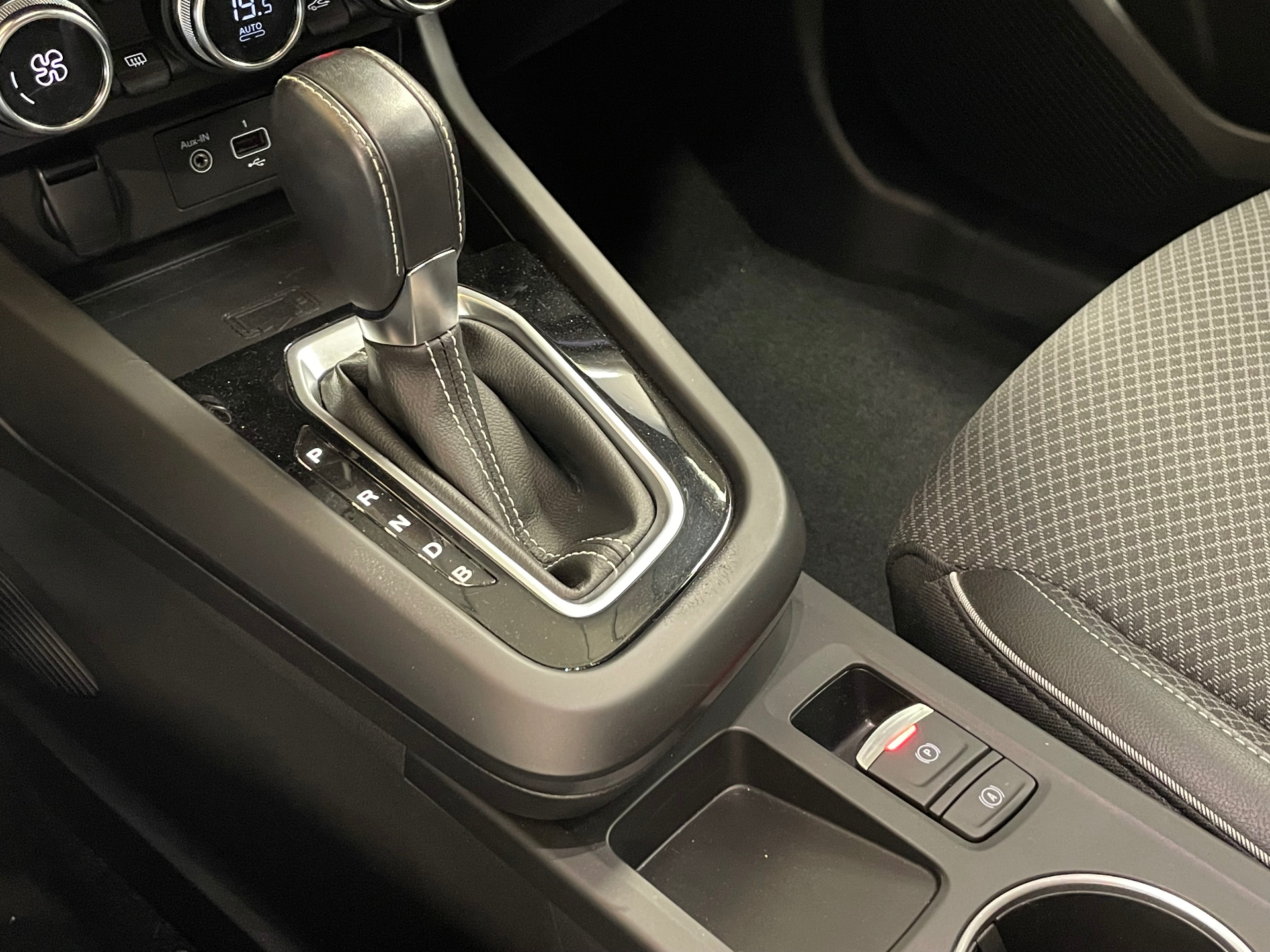 RENAULT ARKANA E-Tech hybride 145 - 22 Techno